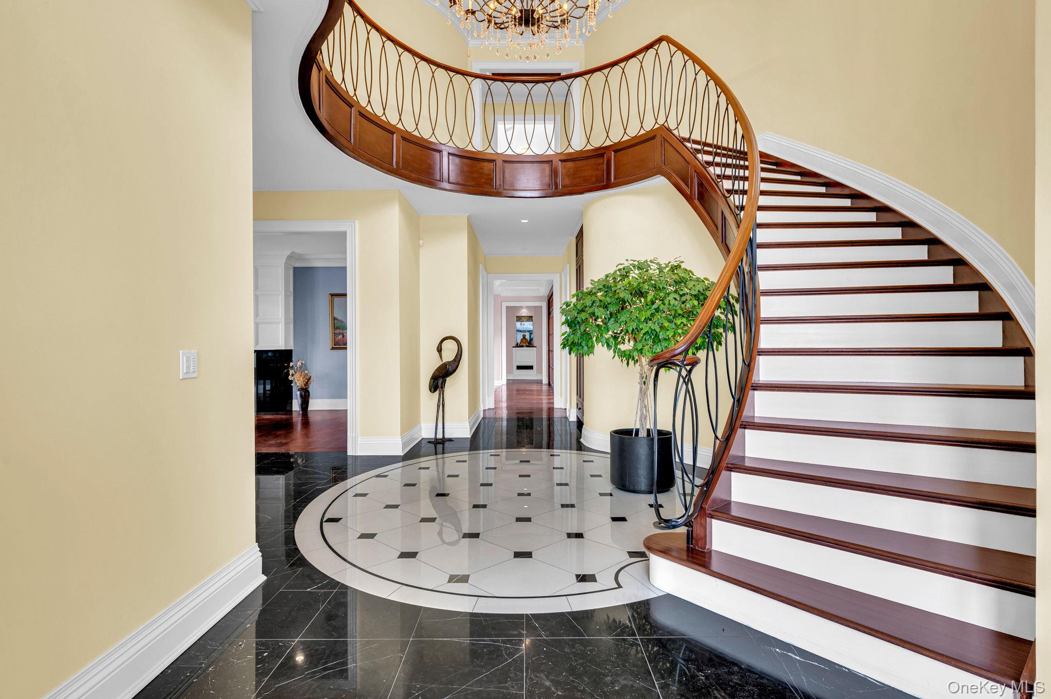 717 Short Beach Road, Nissequogue, NY 11780