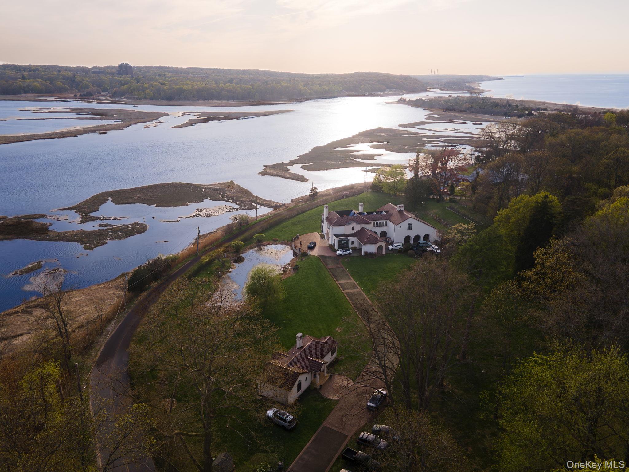 717 Short Beach Road, Nissequogue, NY 11780