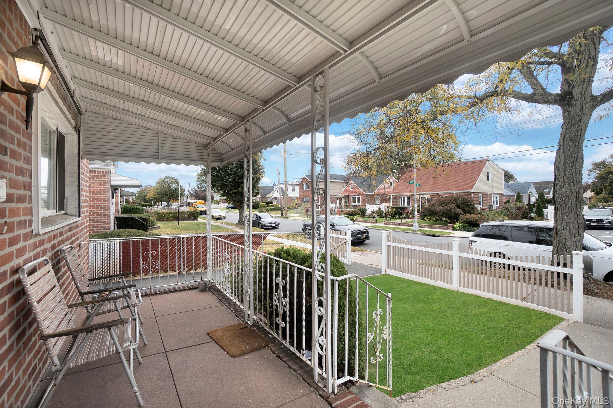 21827 130th Avenue, Springfield Gardens, NY 11413