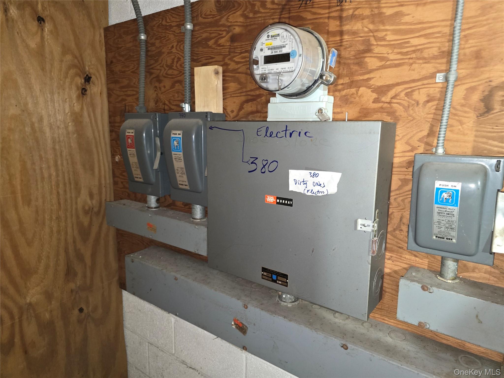 380 Main Street, Poughkeepsie, NY 12601