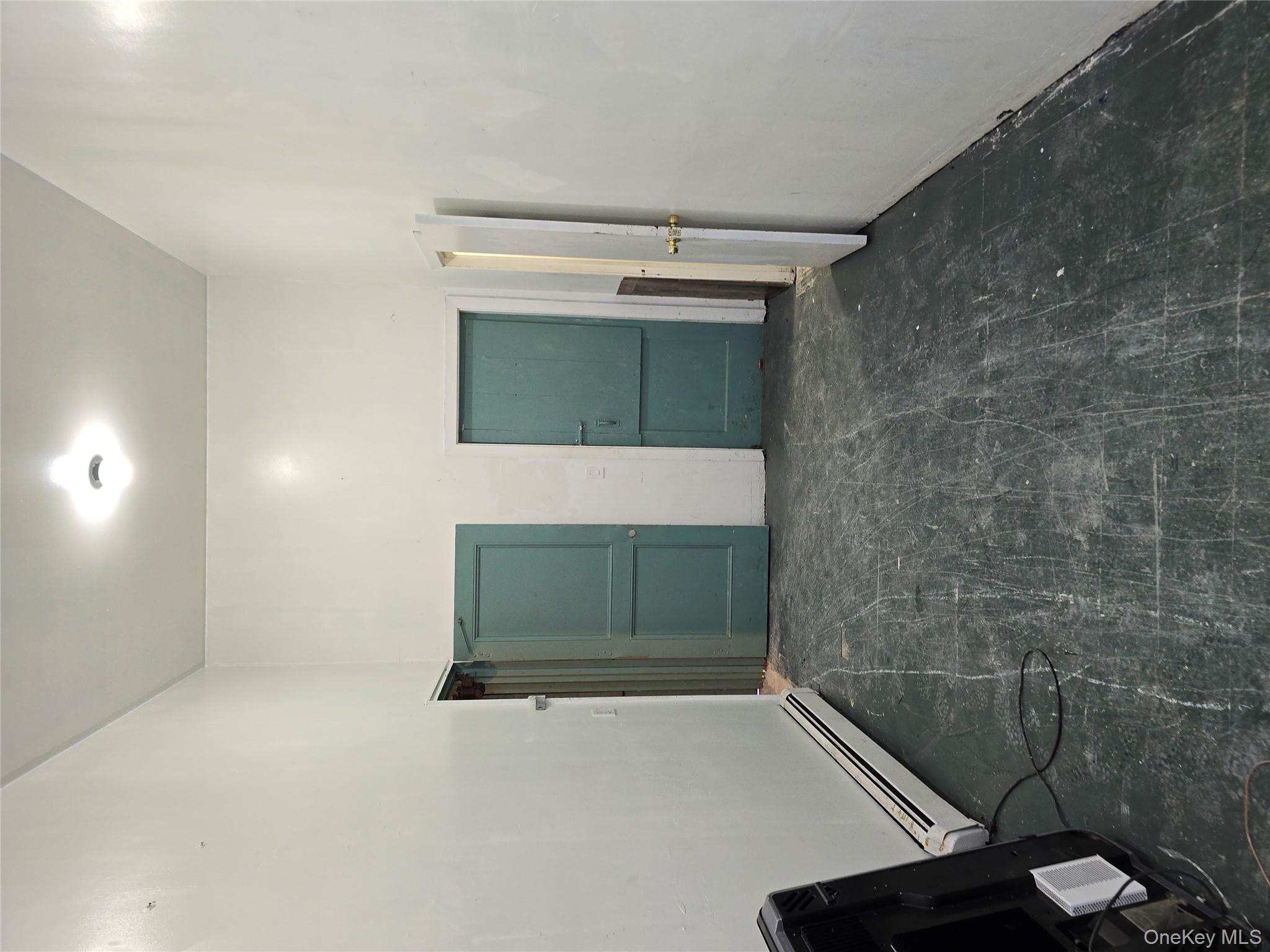 380 Main Street, Poughkeepsie, NY 12601