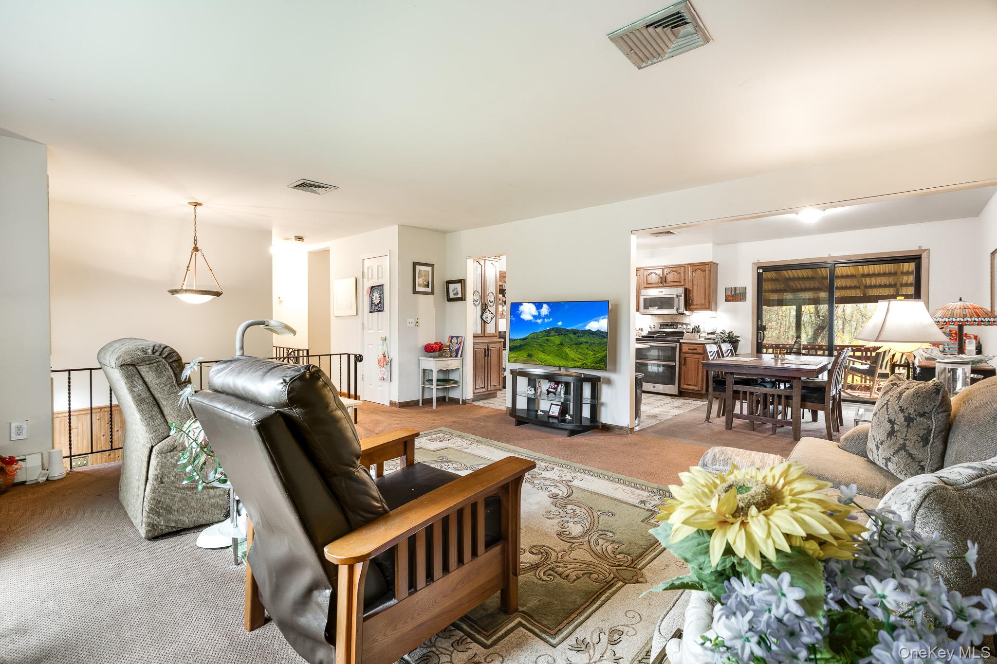 634 Route 82, Hopewell Junction, NY 12533