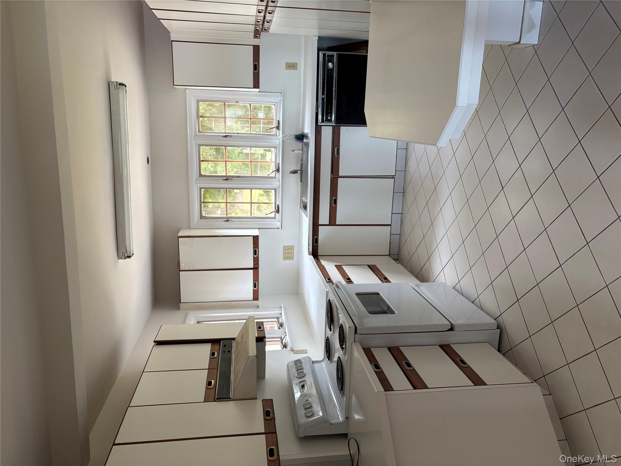 660 Wheeler Hill Road, Hughsonville, NY 12590