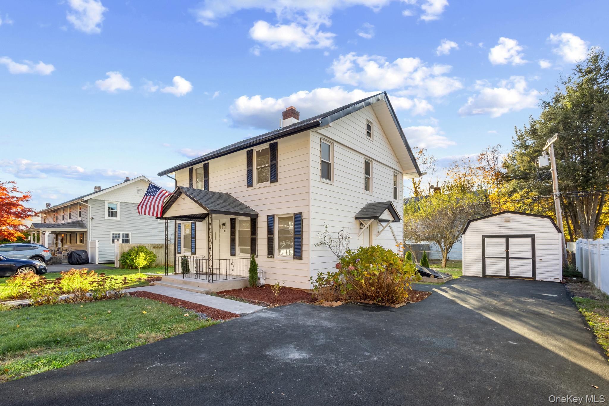 195 E Village Road, Tuxedo Park, NY 10987