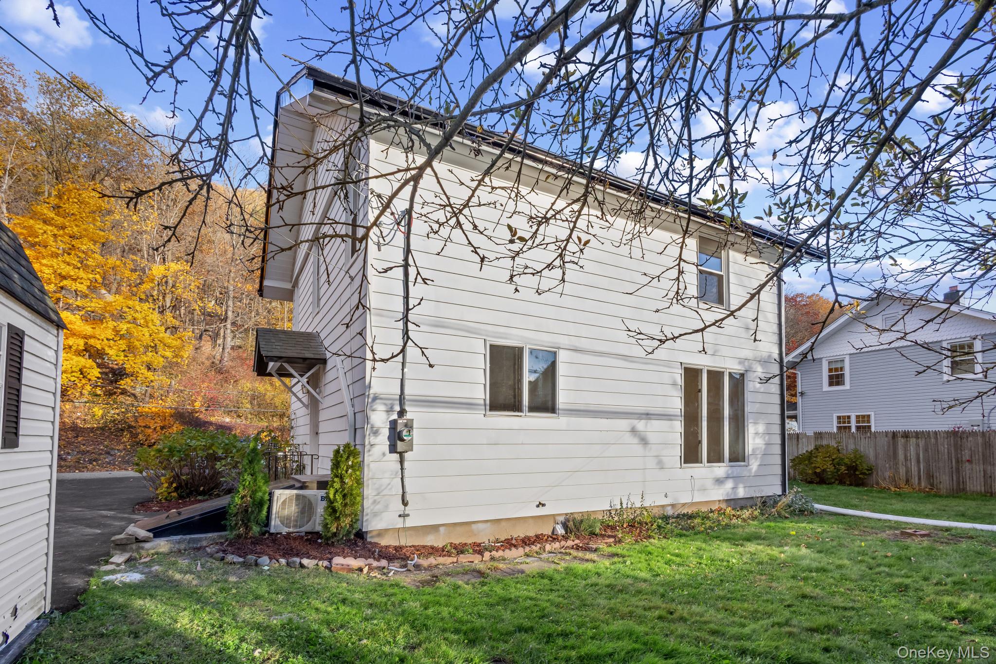 195 E Village Road, Tuxedo Park, NY 10987