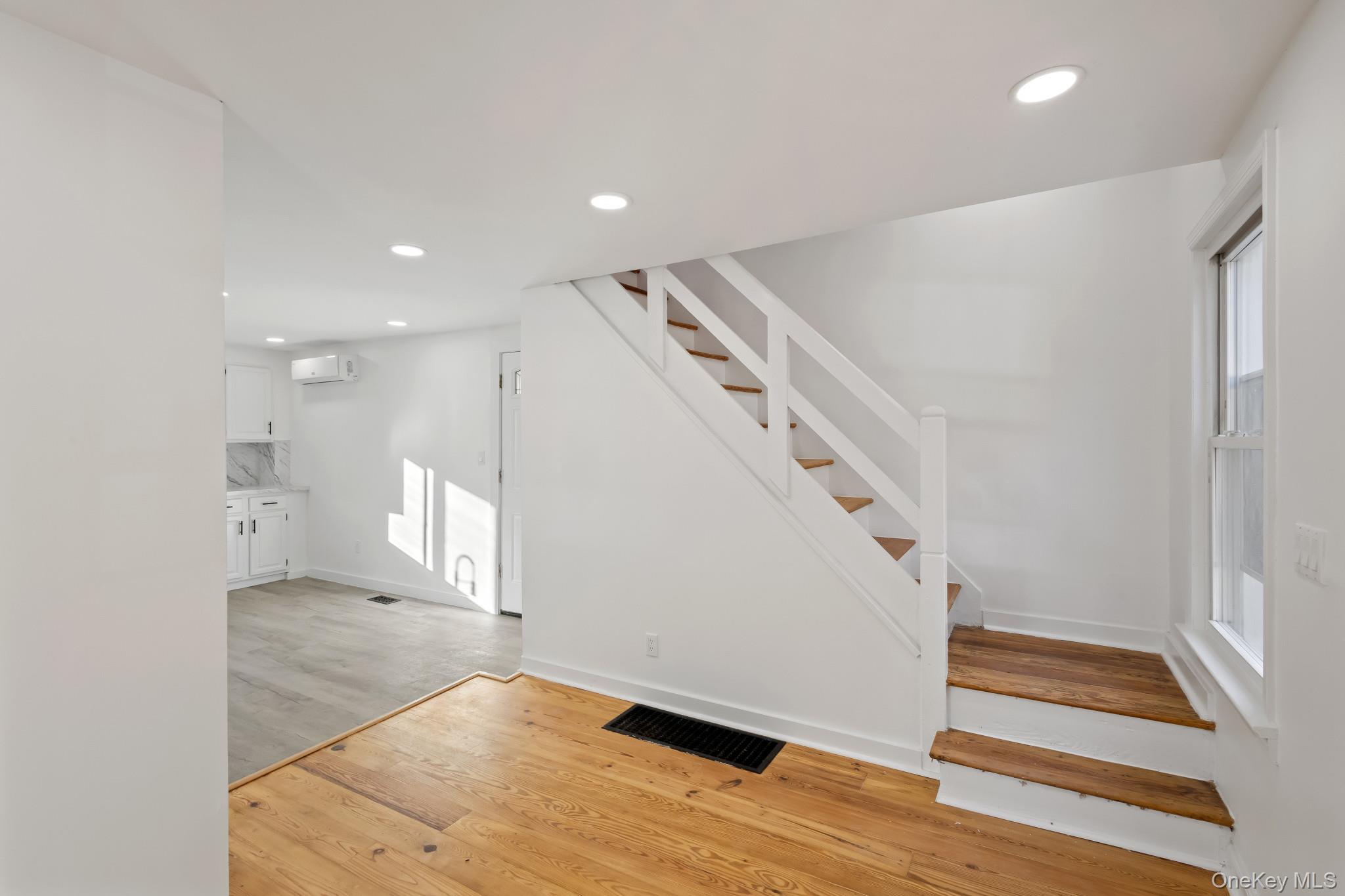 195 E Village Road, Tuxedo Park, NY 10987