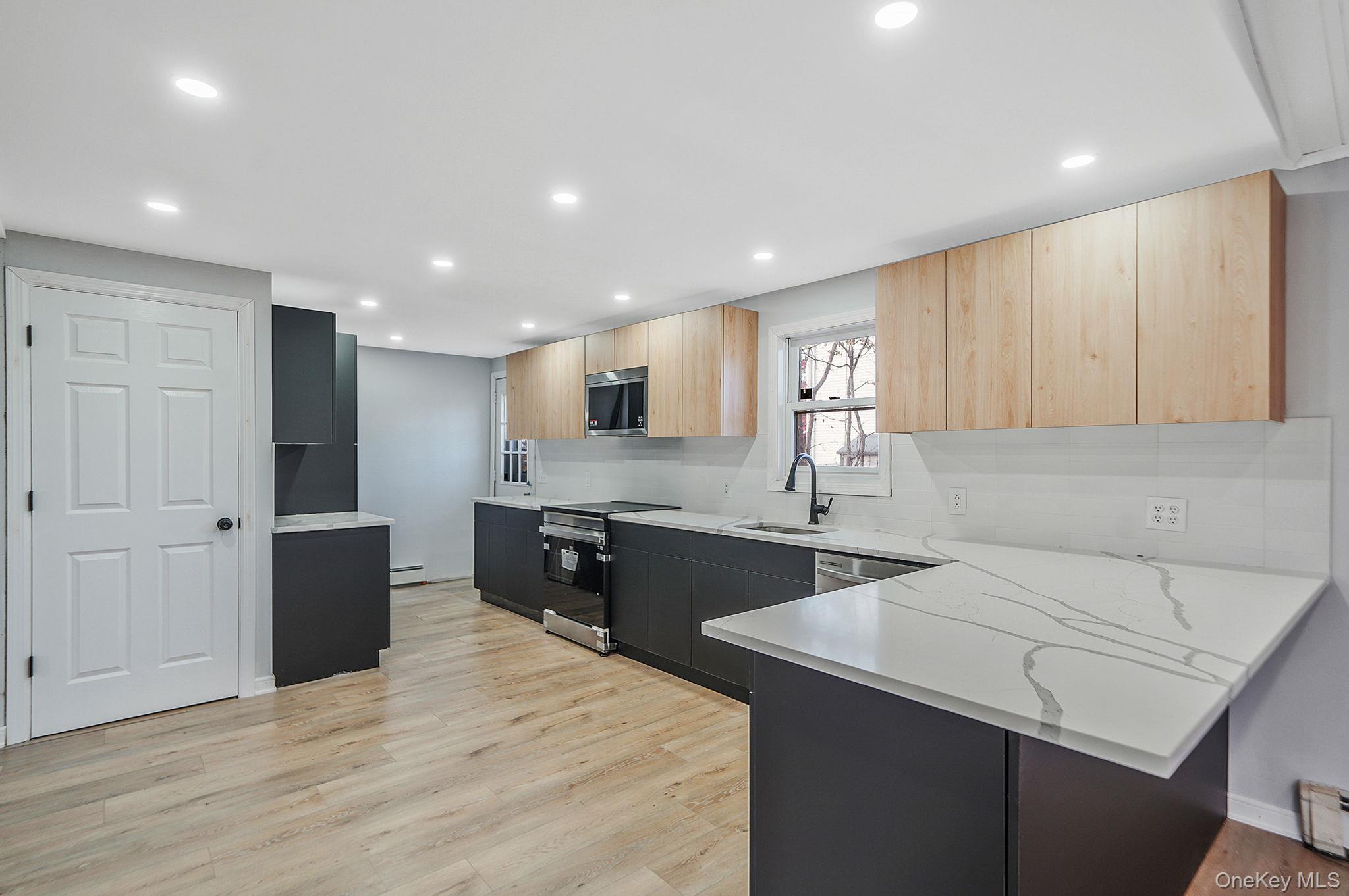 361 Erie Street, Holbrook, NY 11741