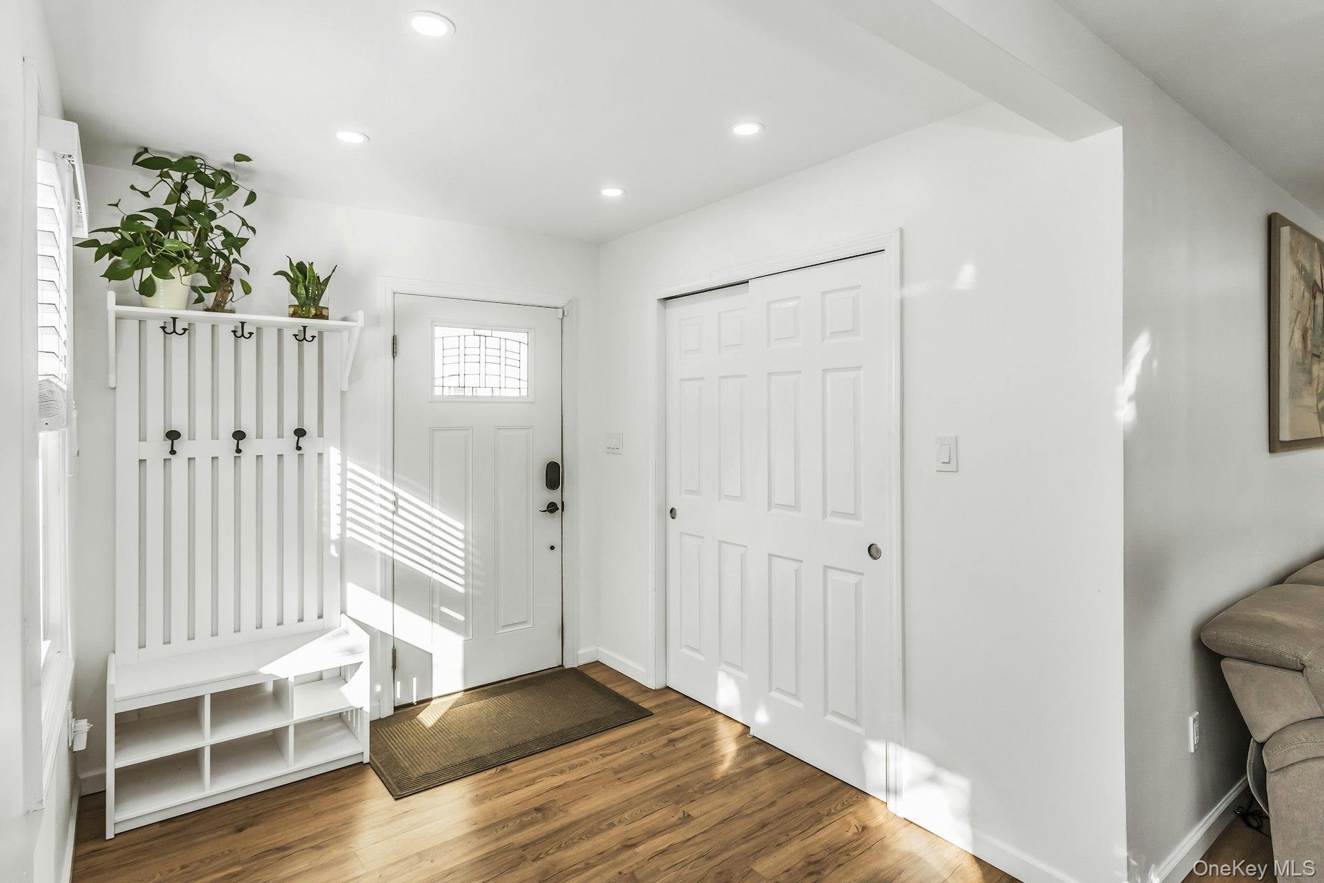 42 13th Street, Locust Valley, NY 11560