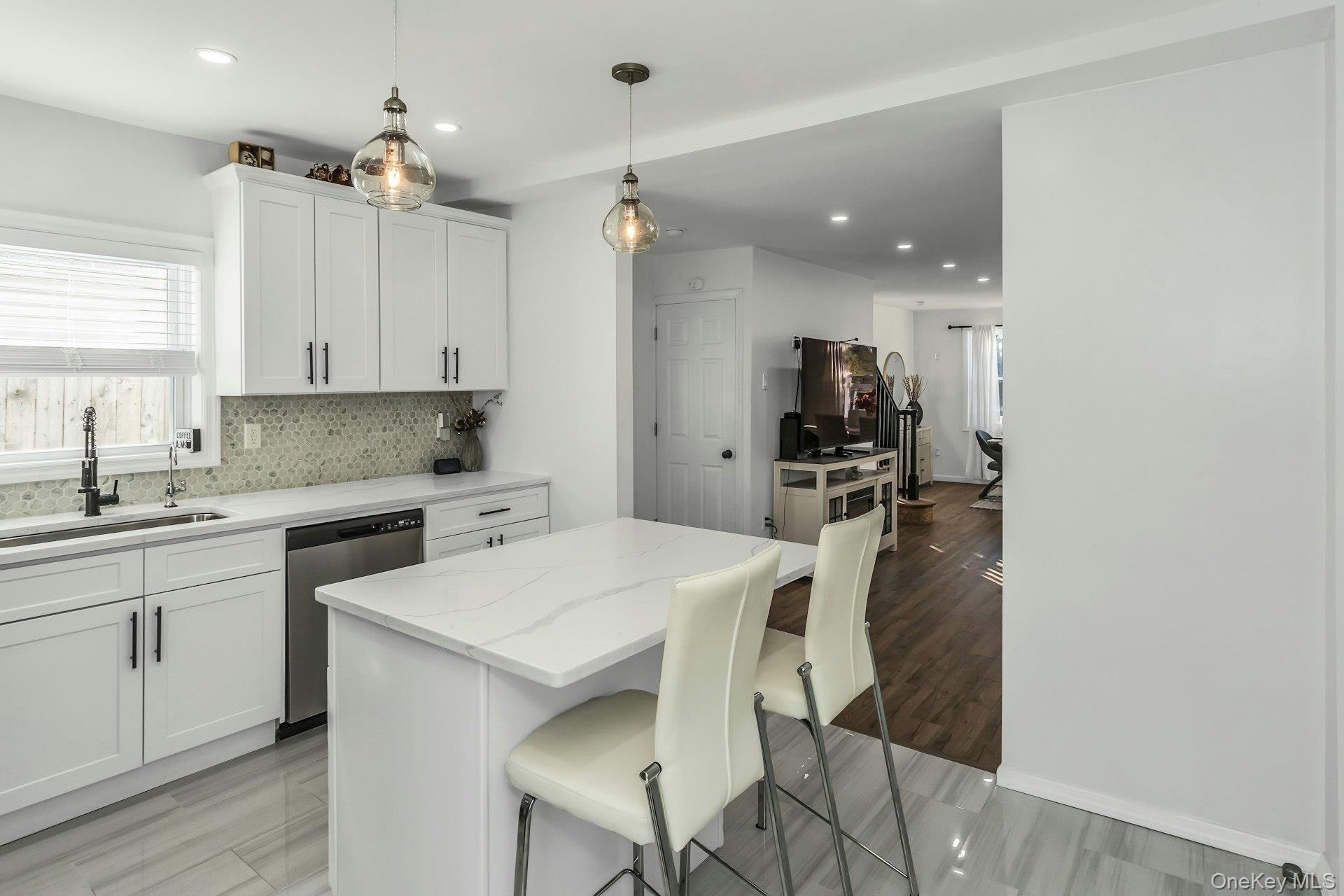 42 13th Street, Locust Valley, NY 11560