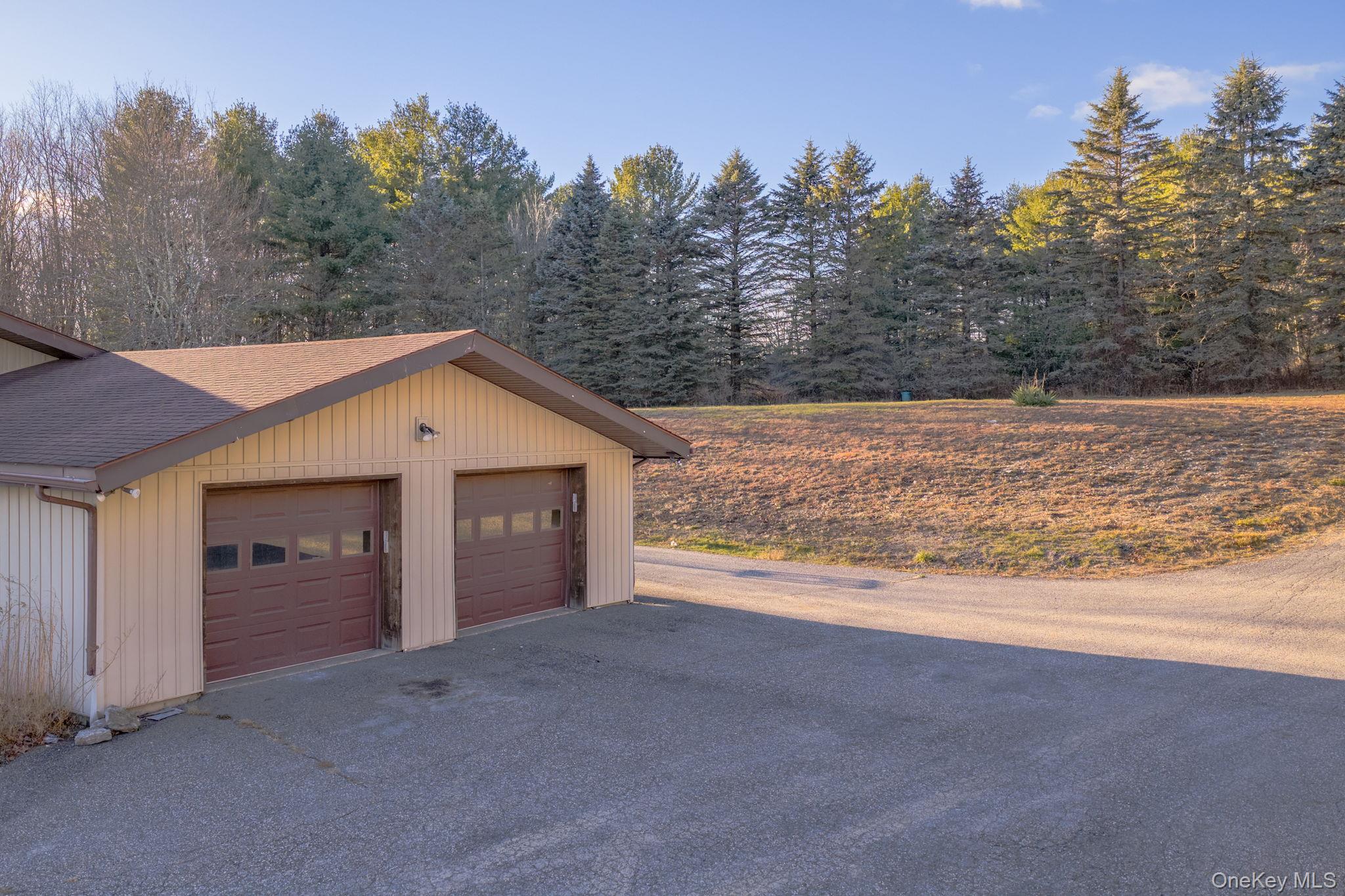 137 Highview Terrace, Bloomingburg, NY 12721