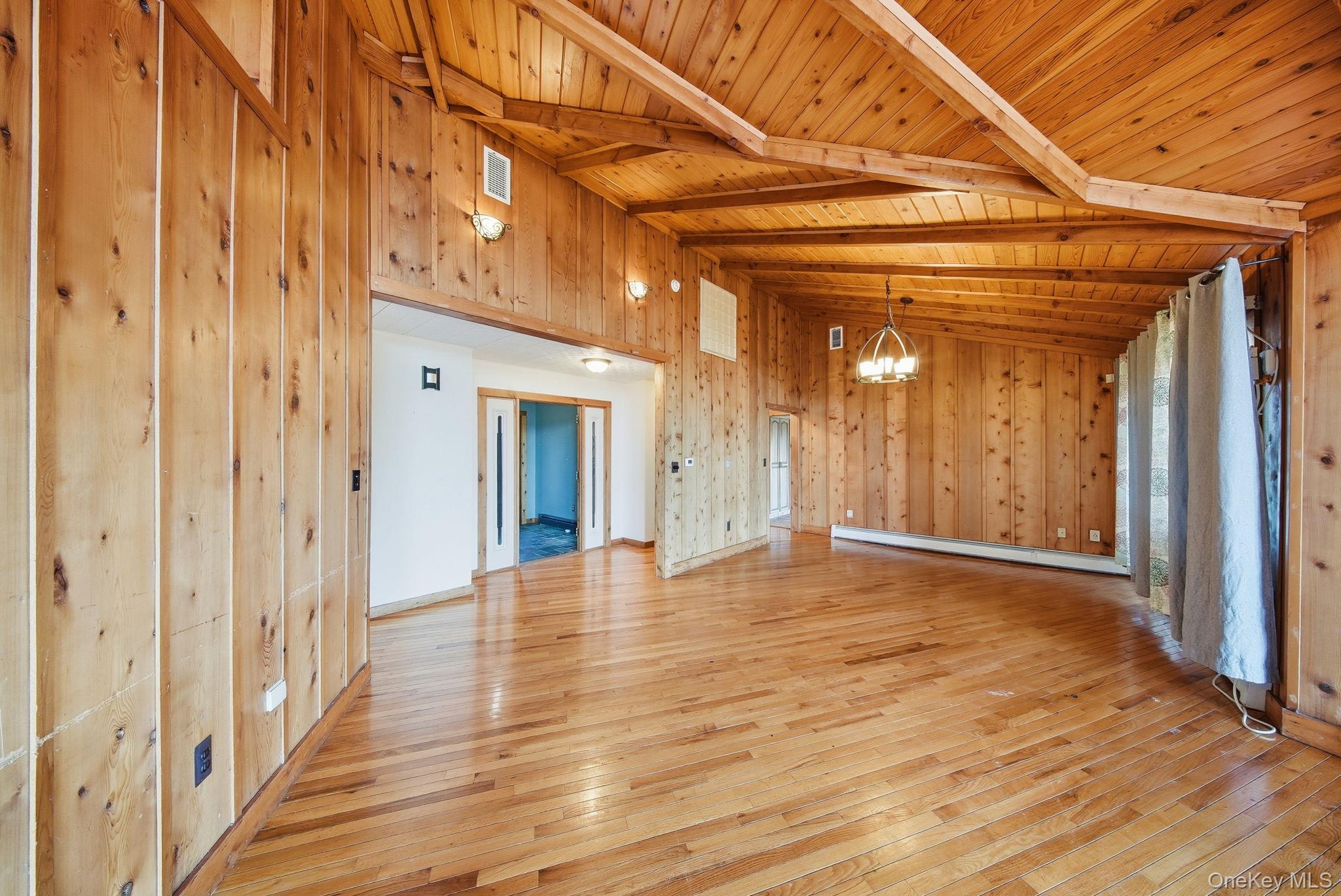 137 Highview Terrace, Bloomingburg, NY 12721