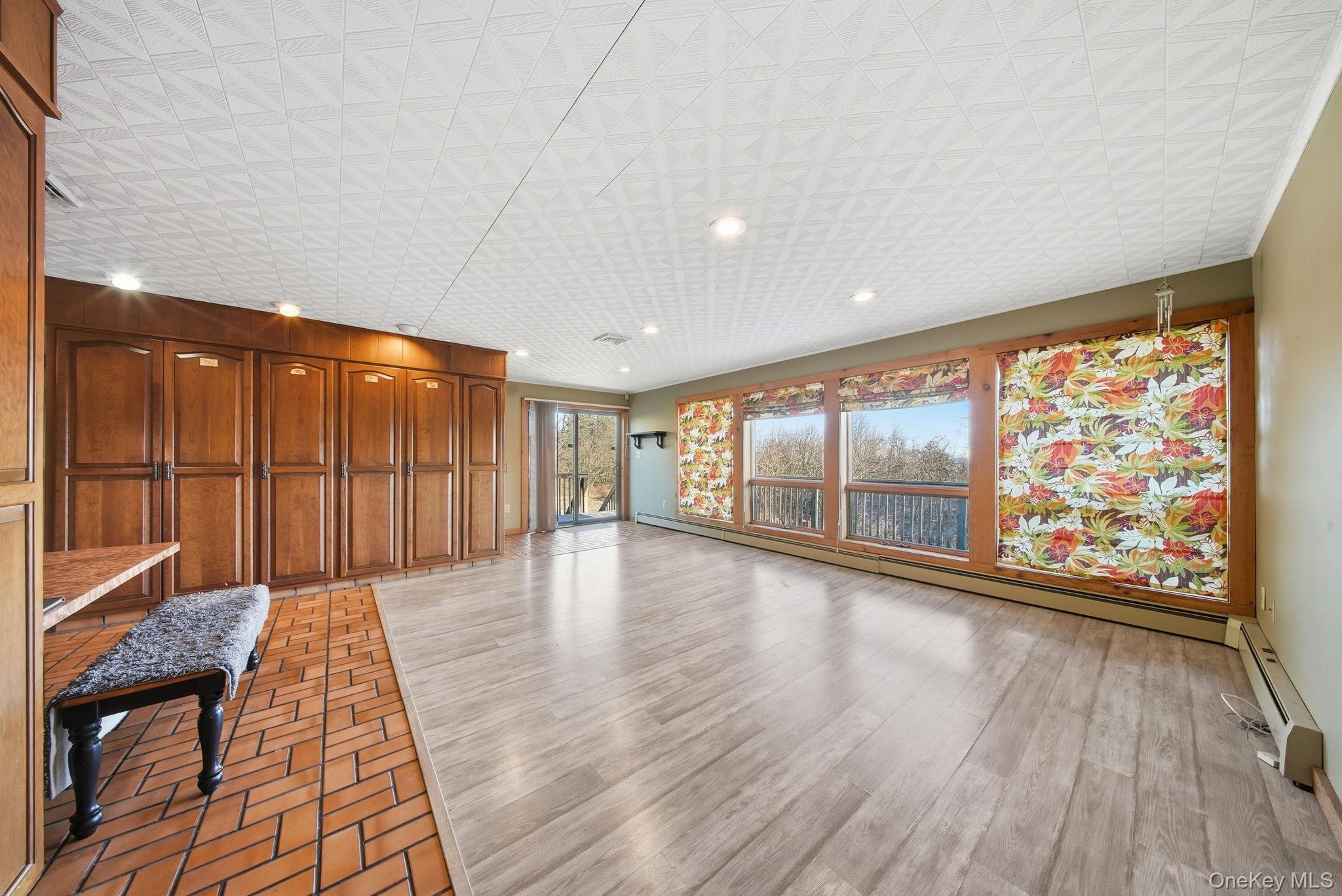 137 Highview Terrace, Bloomingburg, NY 12721