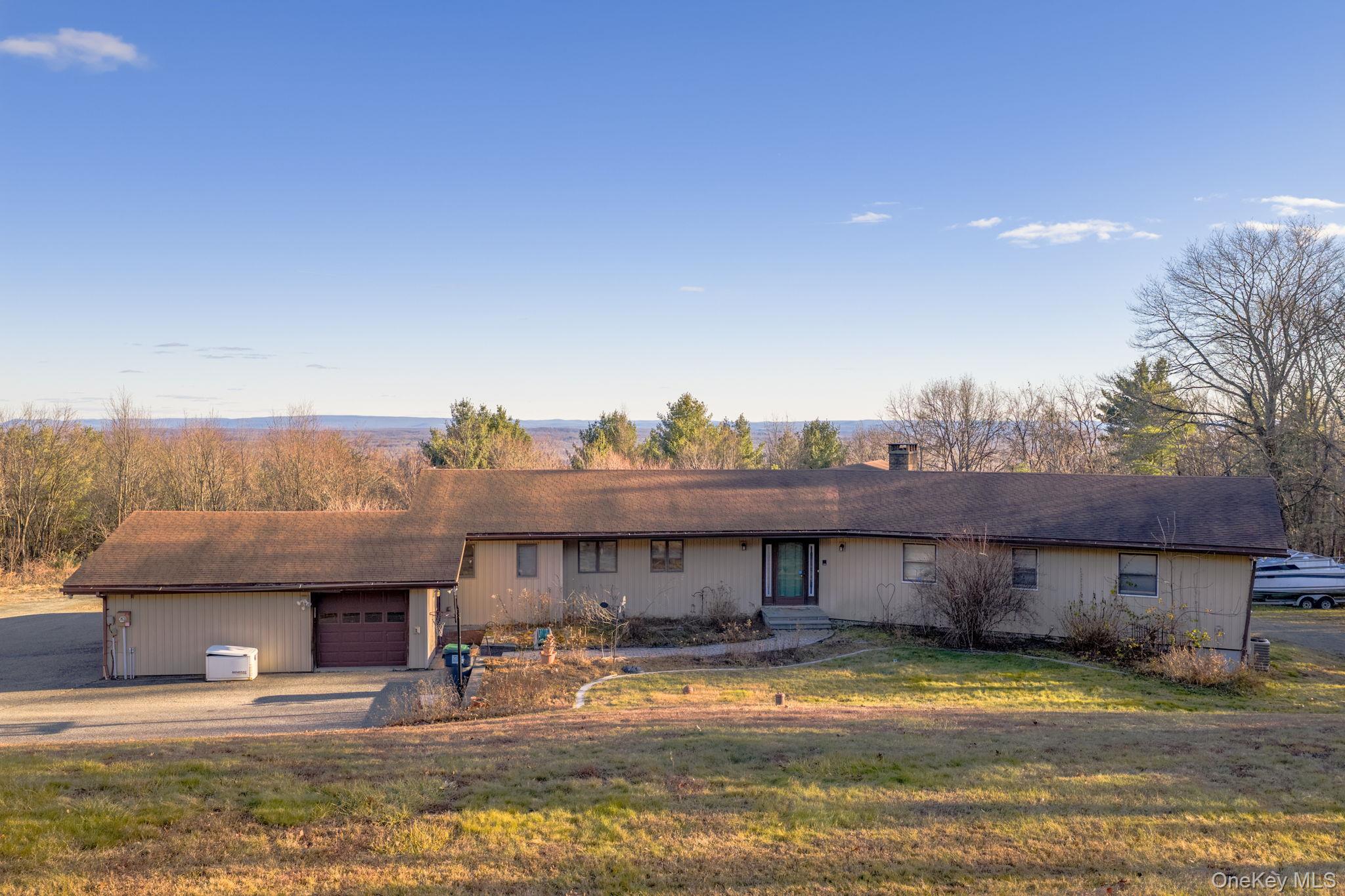 137 Highview Terrace, Bloomingburg, NY 12721