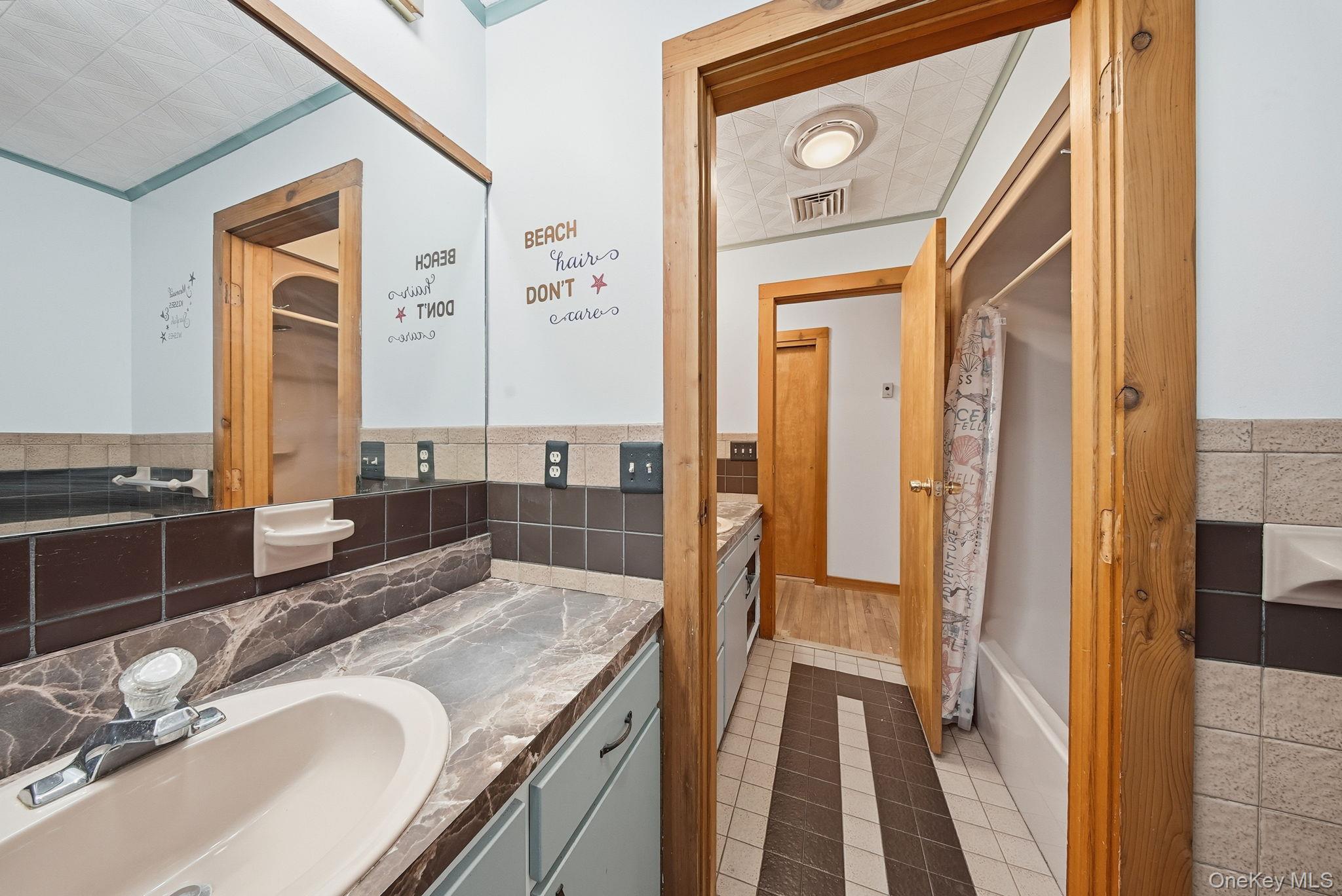 137 Highview Terrace, Bloomingburg, NY 12721