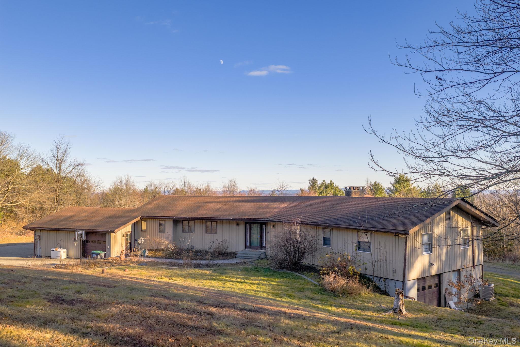 137 Highview Terrace, Bloomingburg, NY 12721