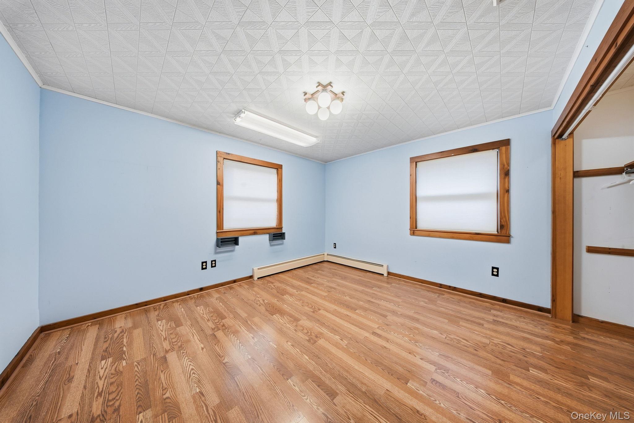 137 Highview Terrace, Bloomingburg, NY 12721