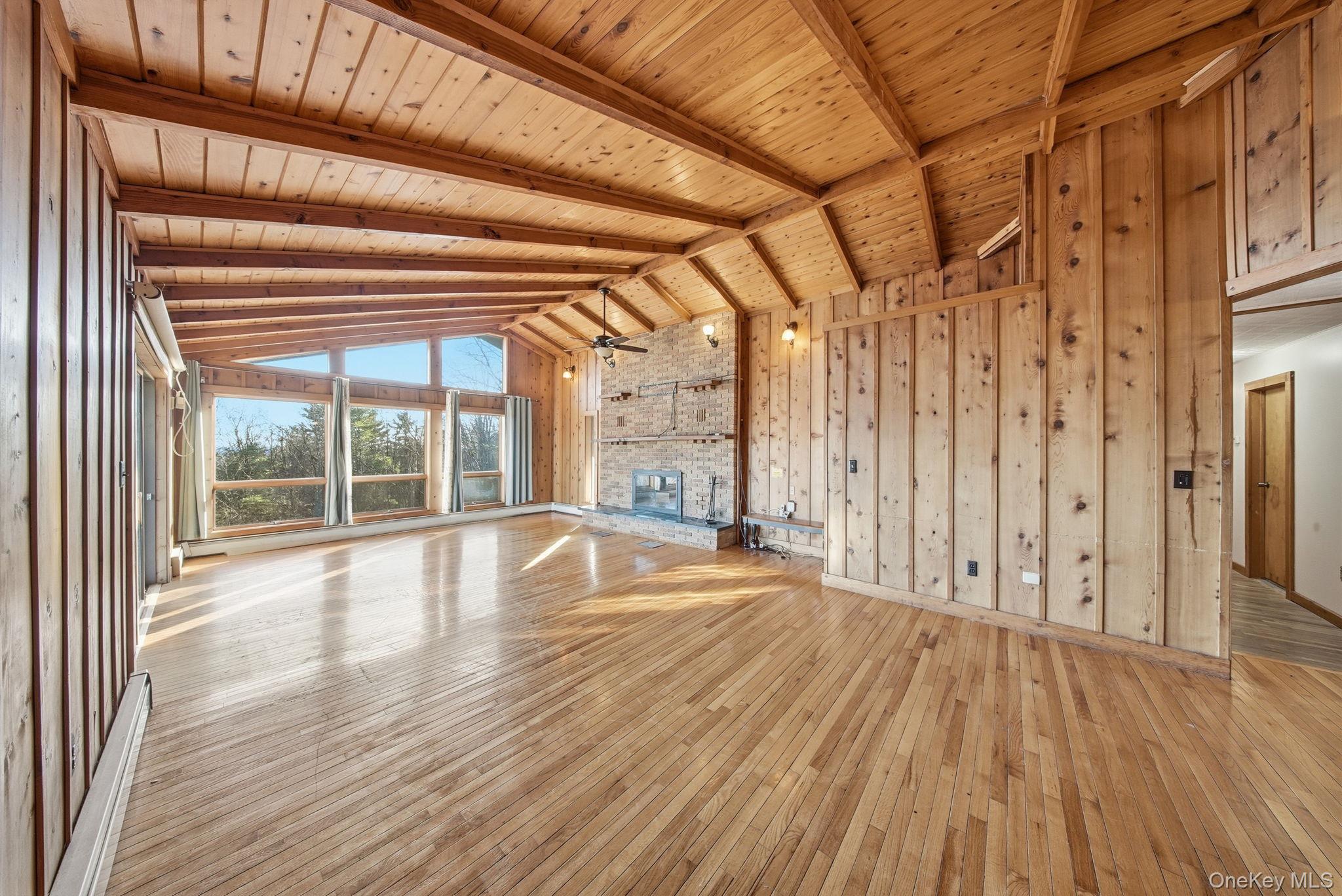 137 Highview Terrace, Bloomingburg, NY 12721