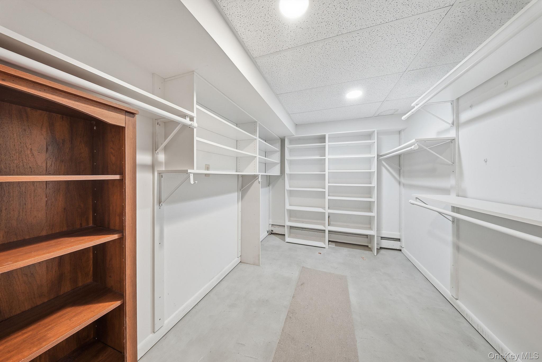 137 Highview Terrace, Bloomingburg, NY 12721