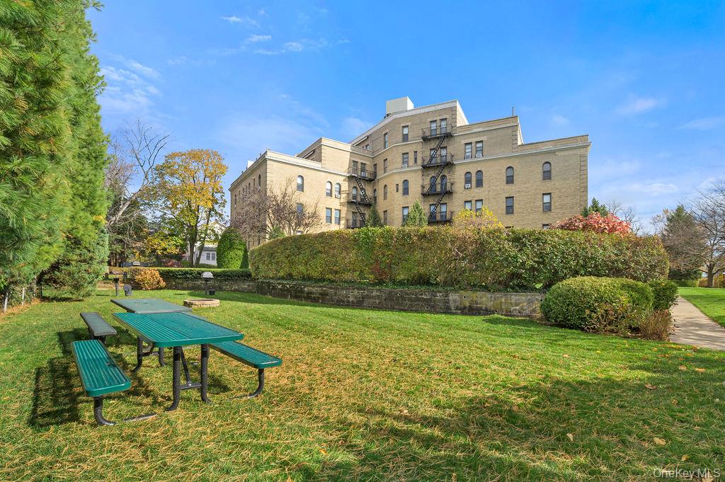 43 Calton Road # 5C, New Rochelle, NY 10804