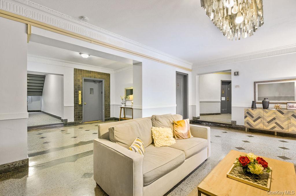 43 Calton Road # 5C, New Rochelle, NY 10804