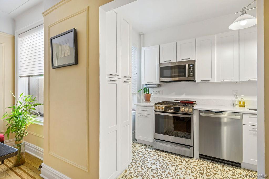 43 Calton Road # 5C, New Rochelle, NY 10804