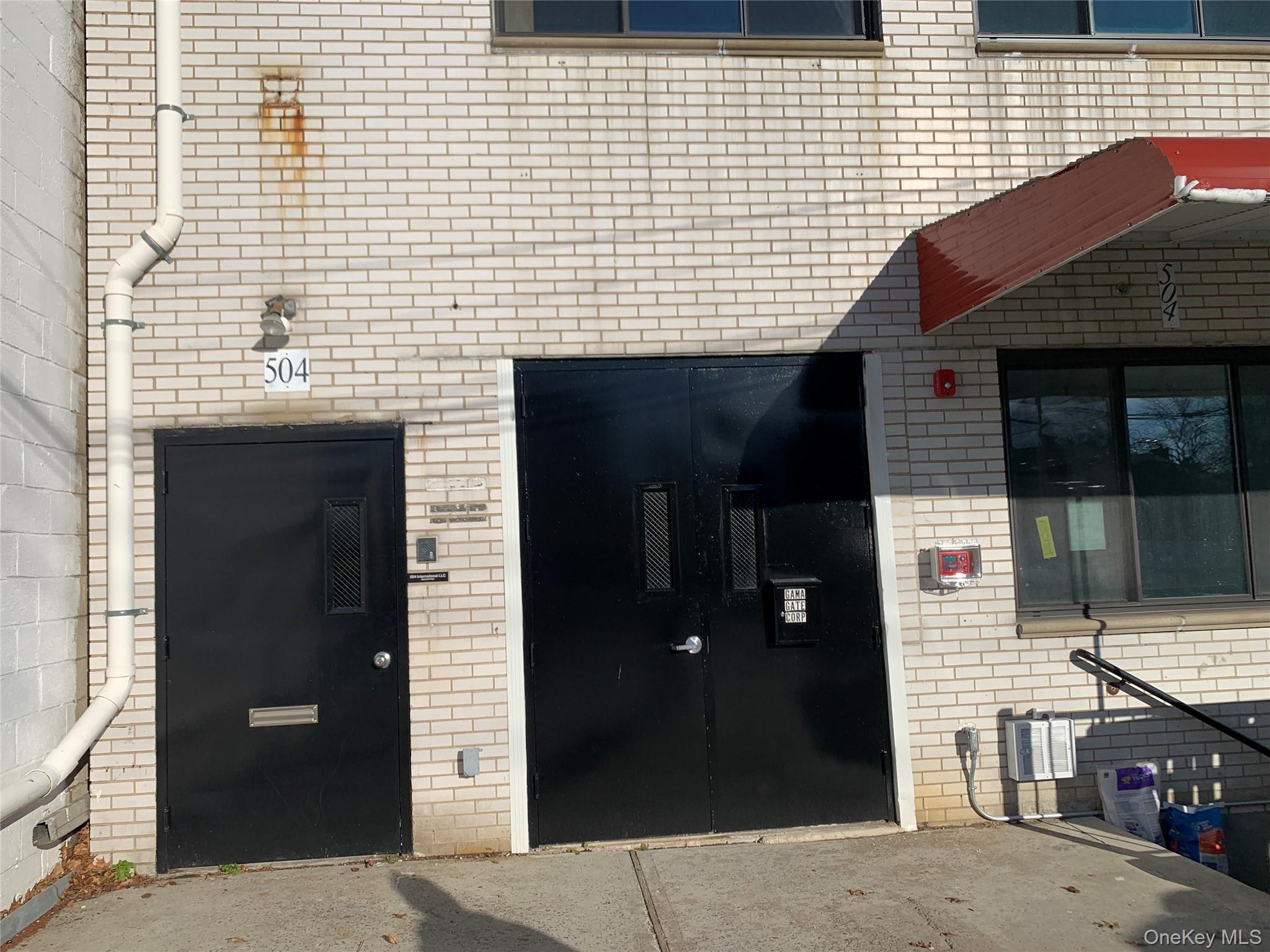 504 Cherry Lane, Floral Park, NY 11001