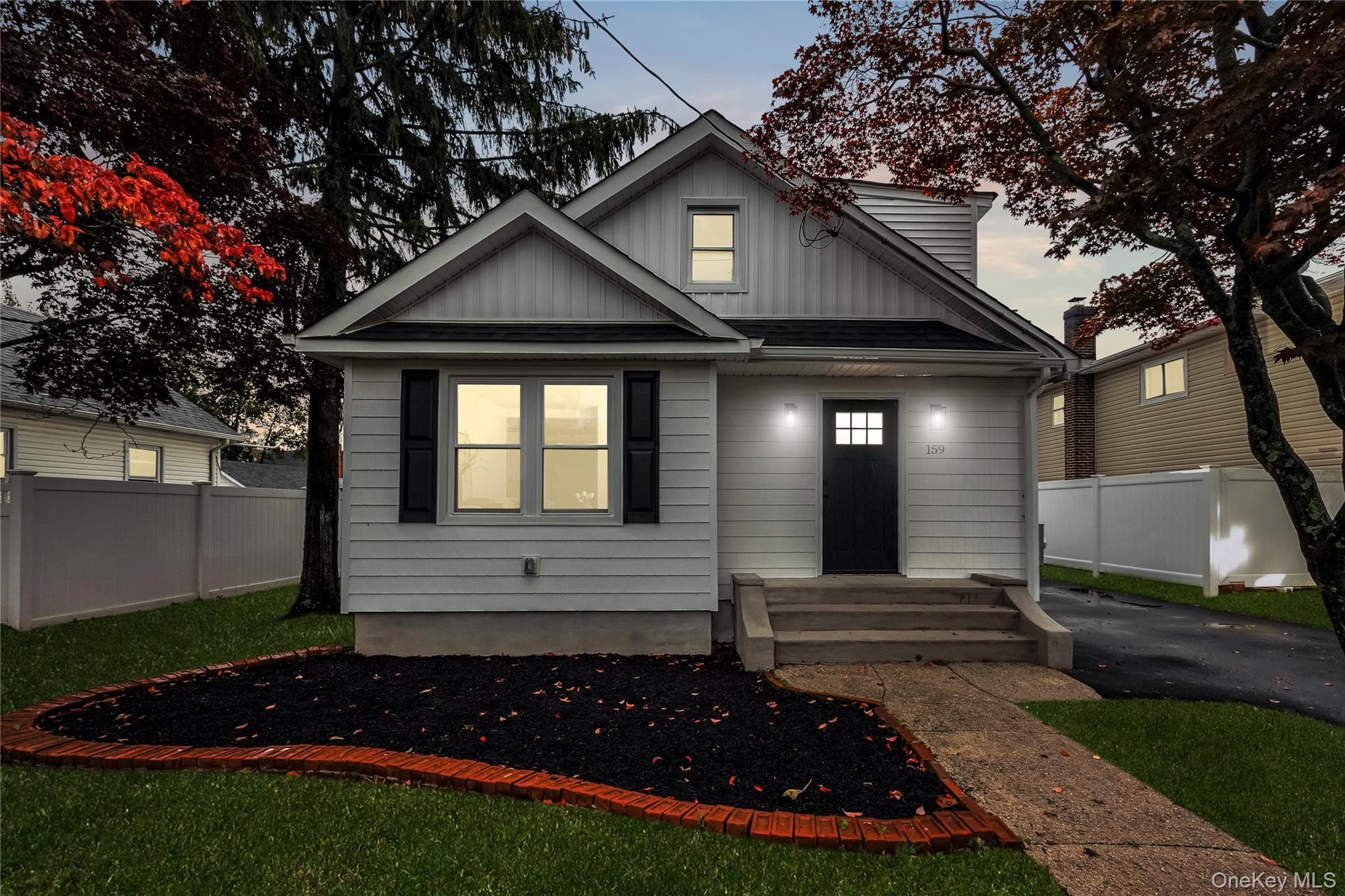 159 35th Street, Lindenhurst, NY 11757