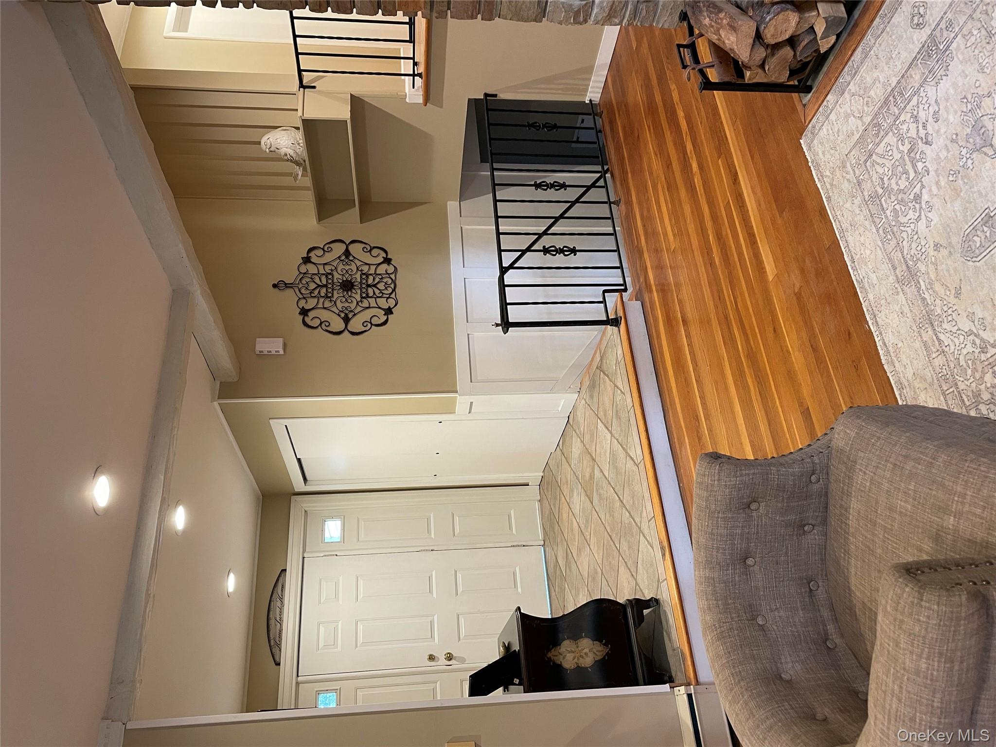 300 Washington Drive, Centerport, NY 11721