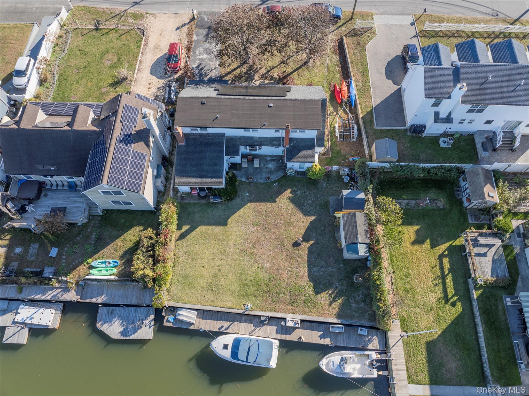 7 Fairlawn Court, Shirley, NY 11967