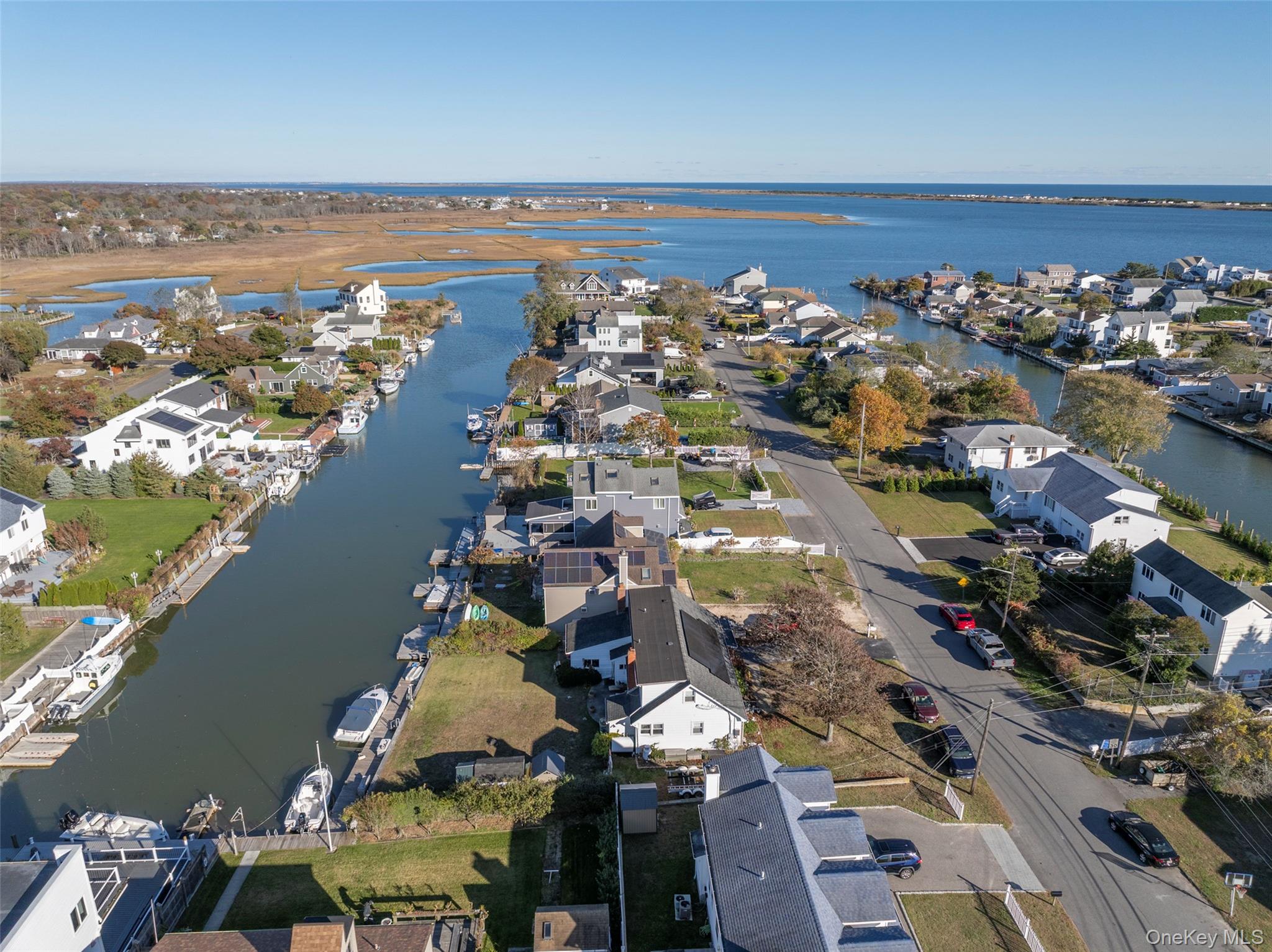 7 Fairlawn Court, Shirley, NY 11967