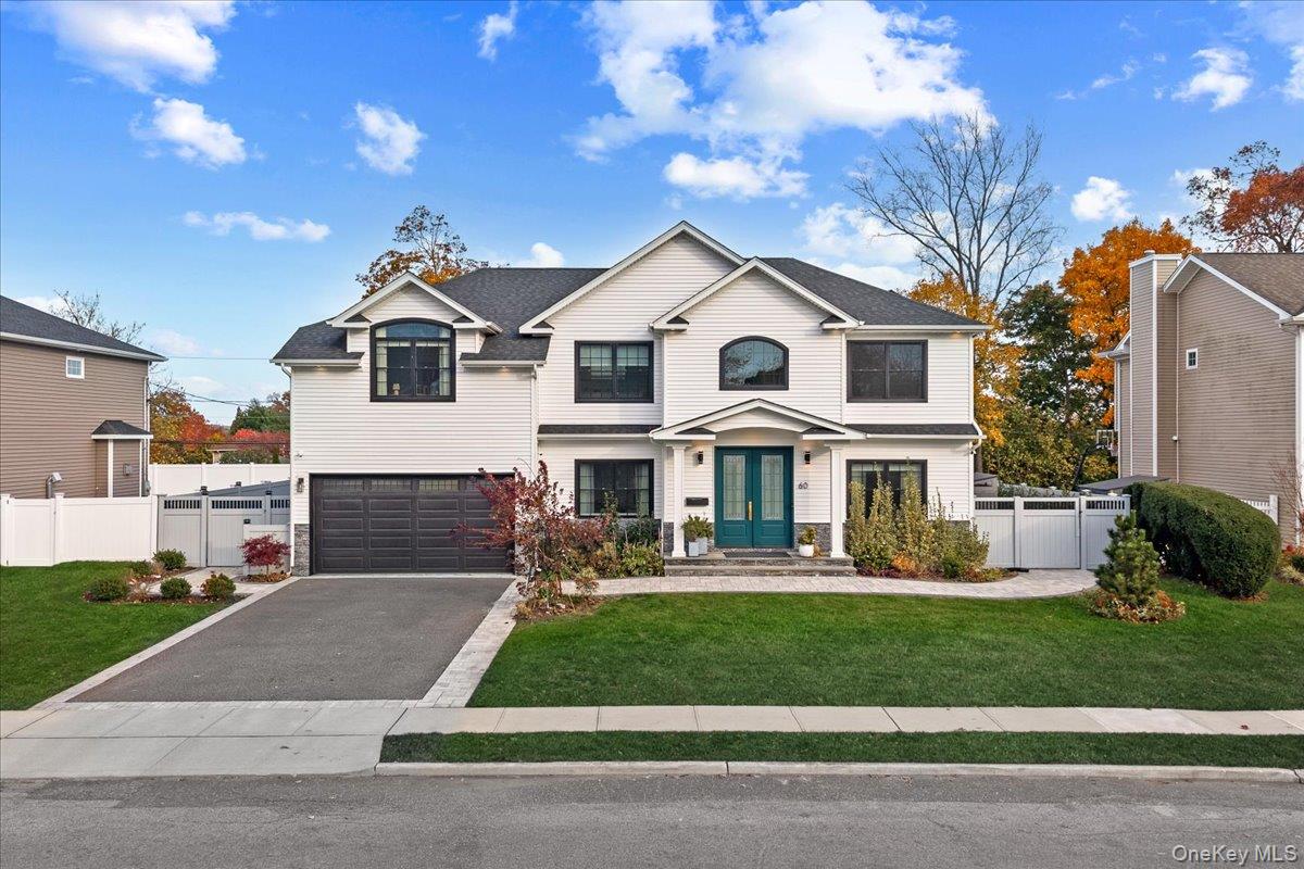 60 Moss Lane, Jericho, NY 11753