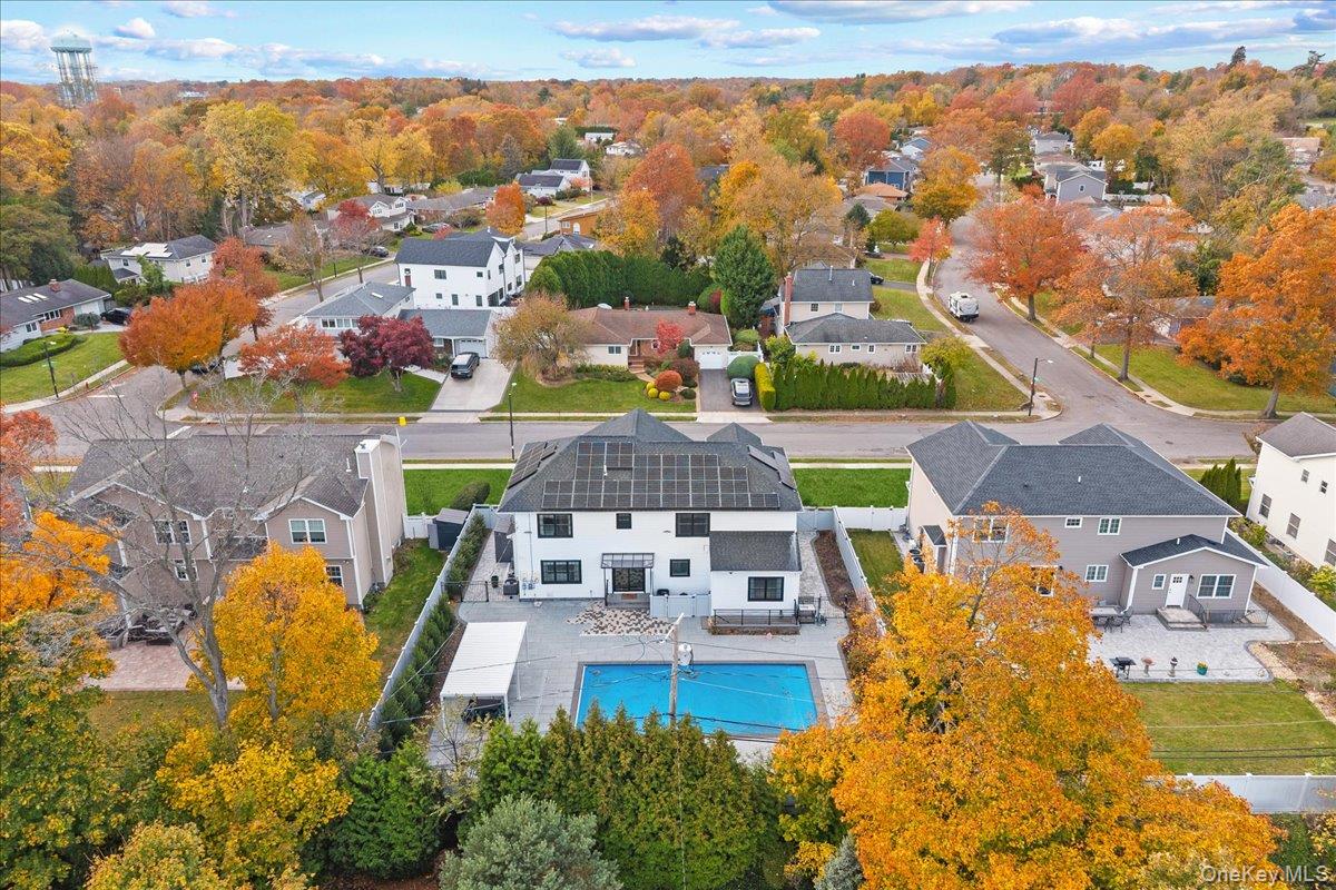 60 Moss Lane, Jericho, NY 11753