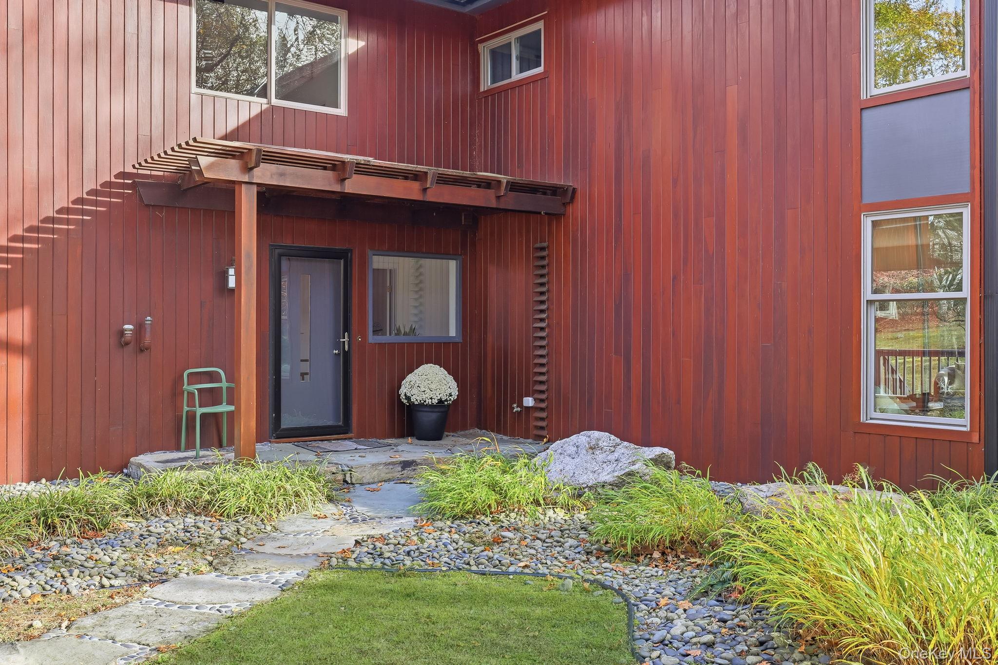 14 Valley Lane, Chappaqua, NY 10514