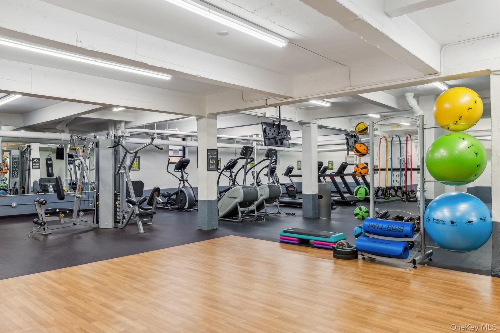 33-24 91st Street # 6L, Jackson Heights, NY 11372