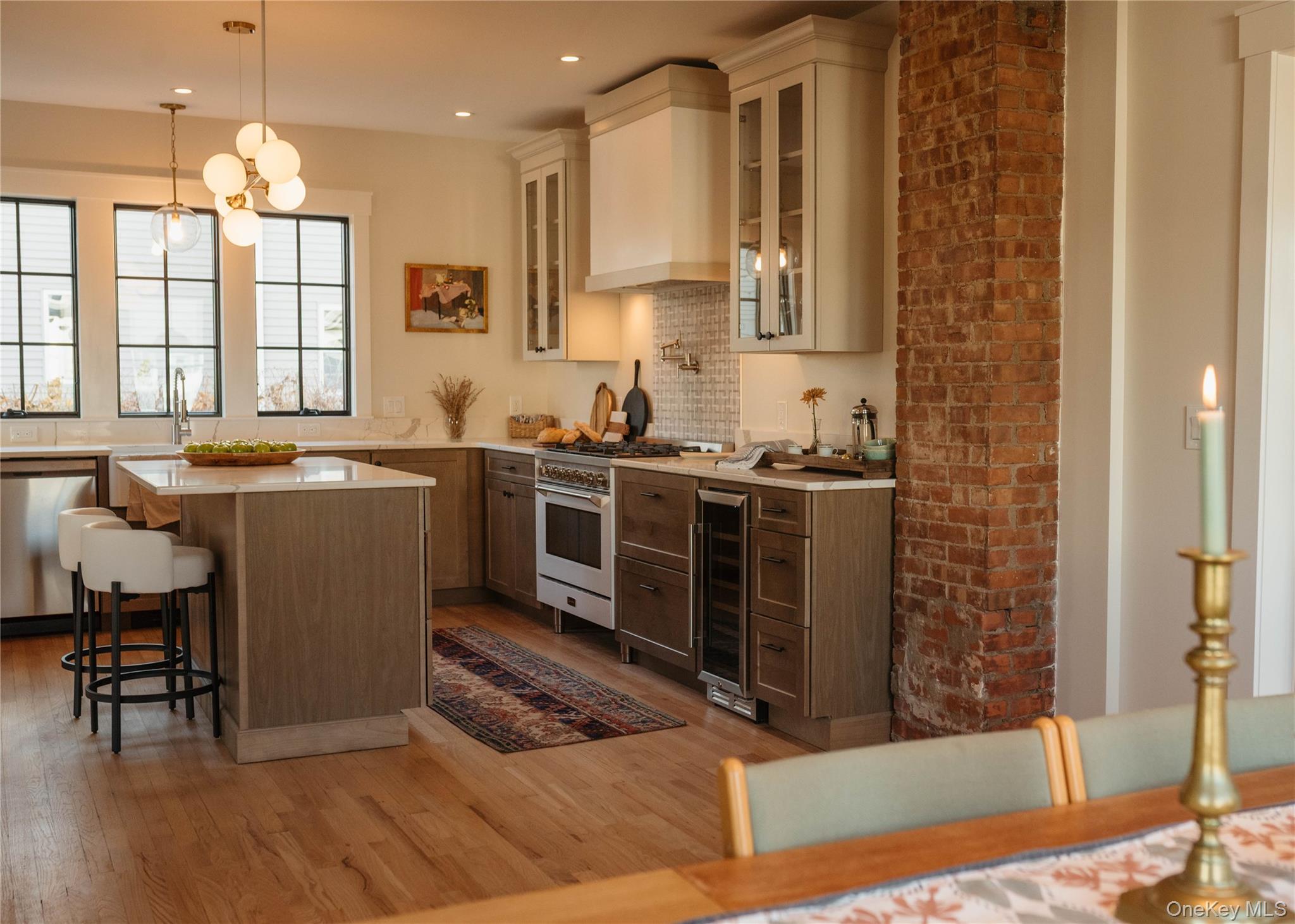 139 Highland, Kingston, NY 12401