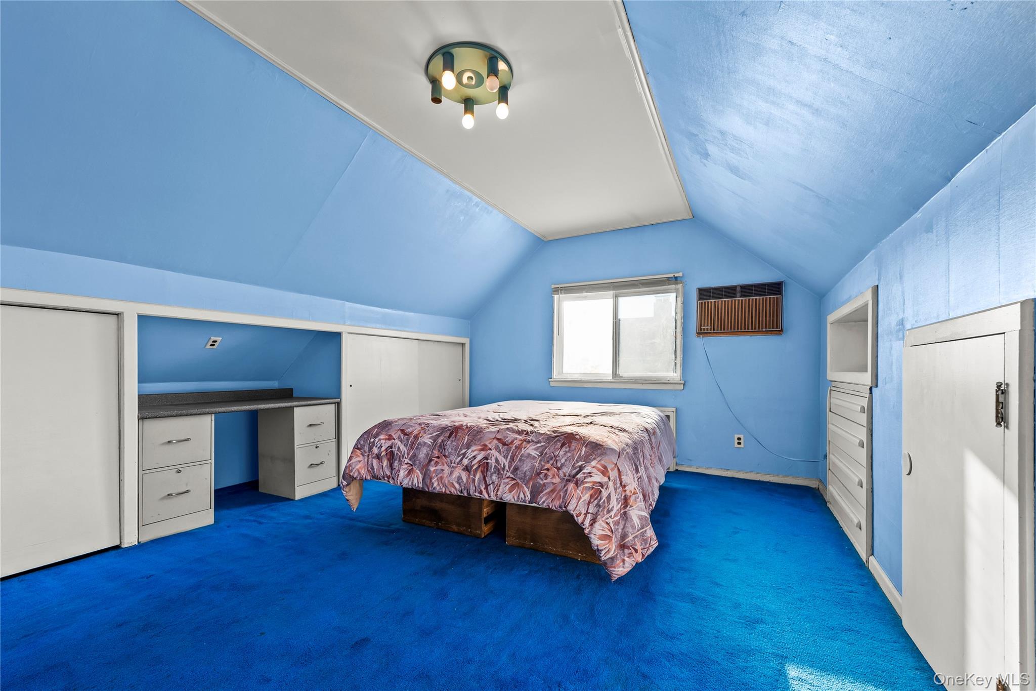 7516 180th Street, Fresh Meadows, NY 11366