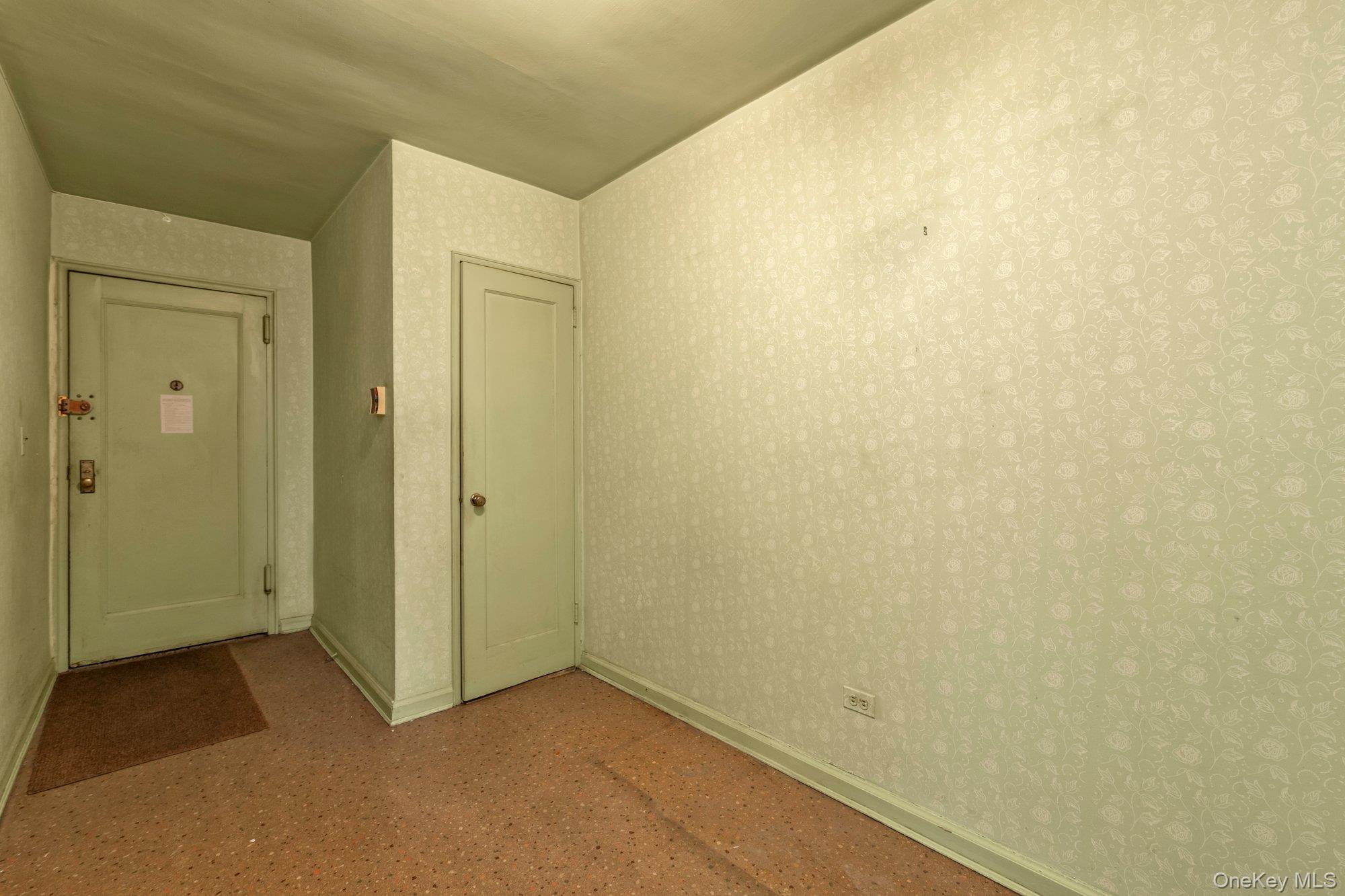 4334 Union Street # 5H, Flushing, NY 11355