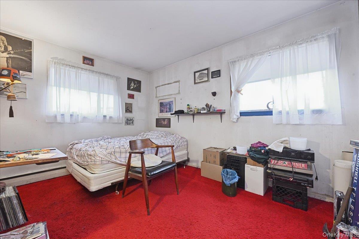 122 Haypath Road, Bethpage, NY 11714