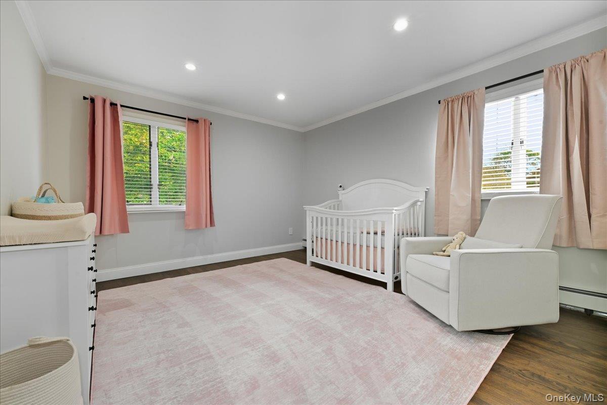 16 Country Lane Drive, Kings Park, NY 11754