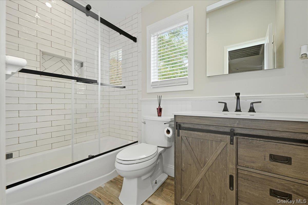 16 Country Lane Drive, Kings Park, NY 11754