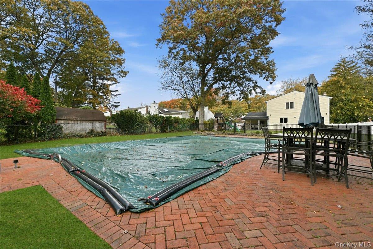 16 Country Lane Drive, Kings Park, NY 11754