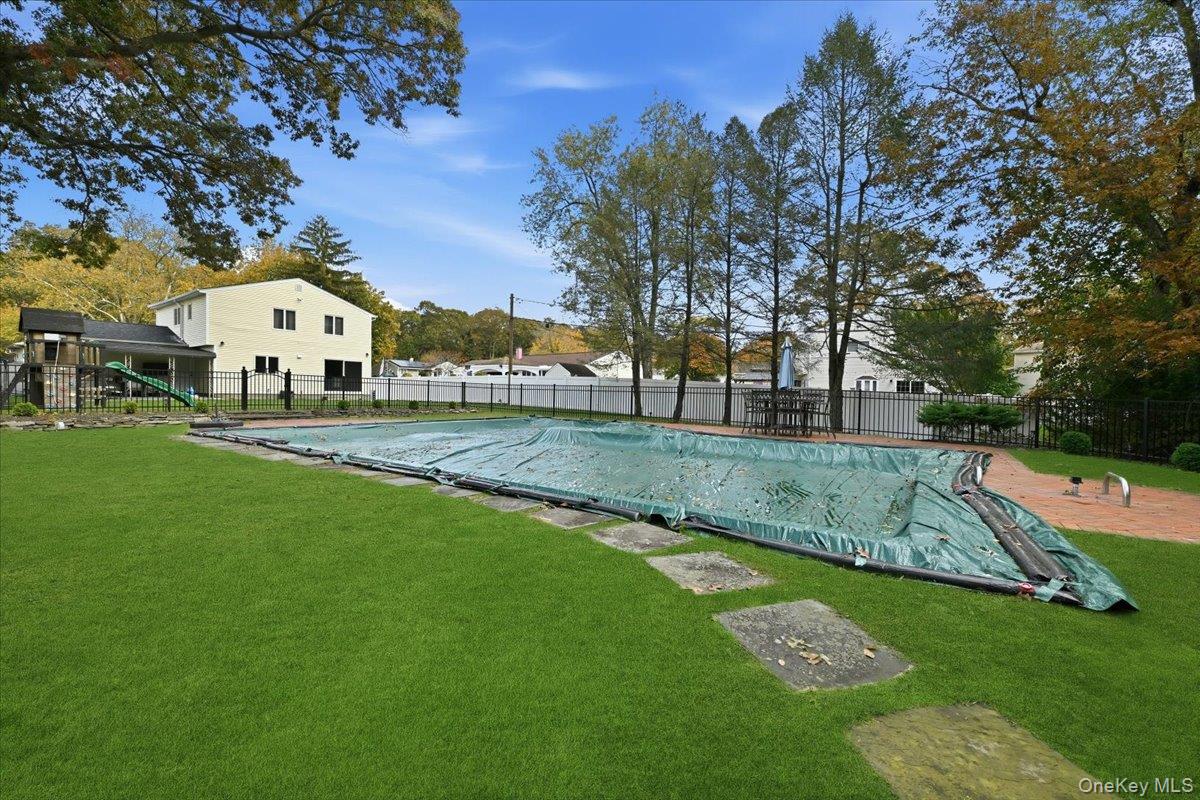 16 Country Lane Drive, Kings Park, NY 11754