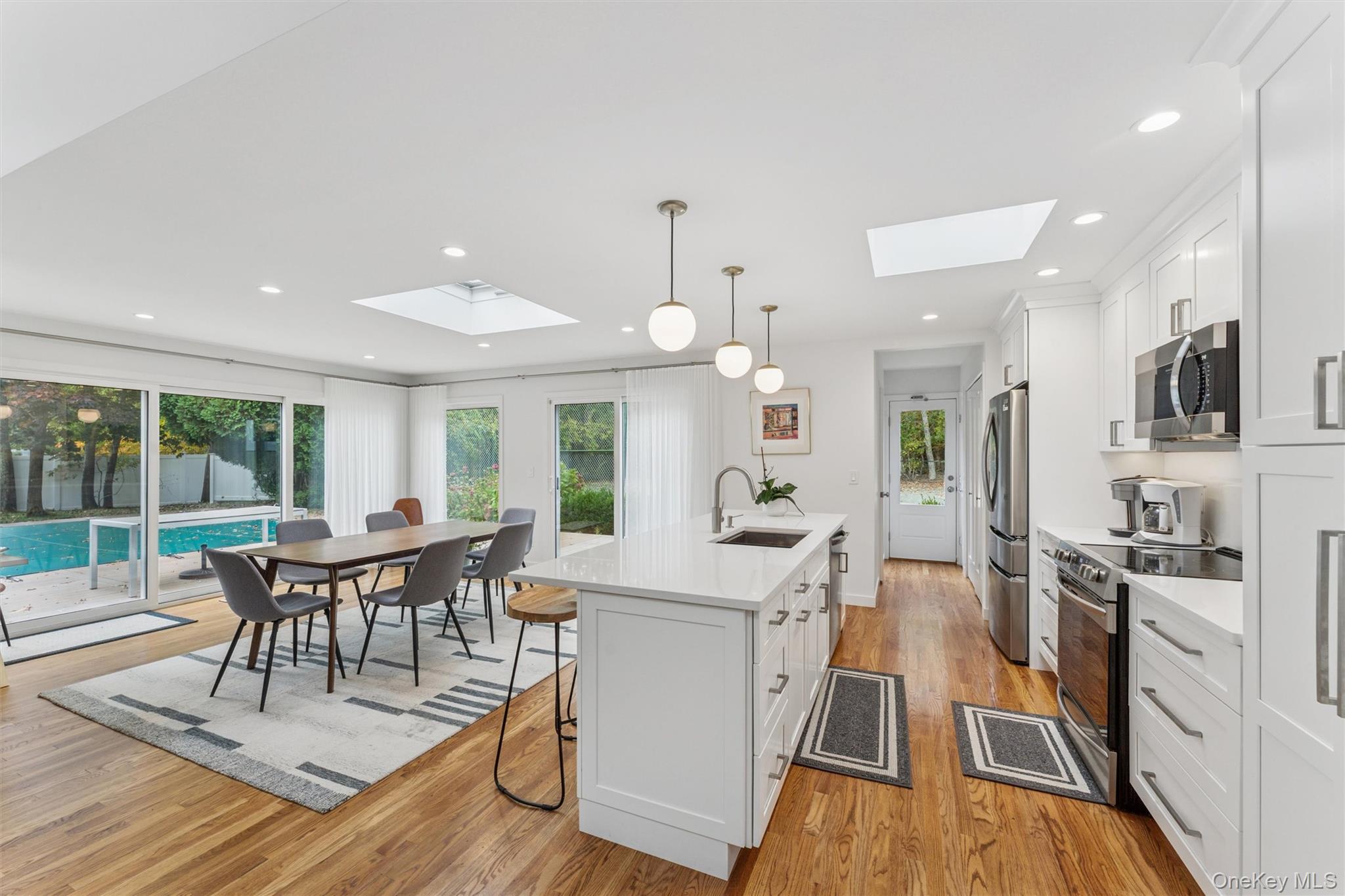 14 Woodland Lane, Quogue, NY 11959