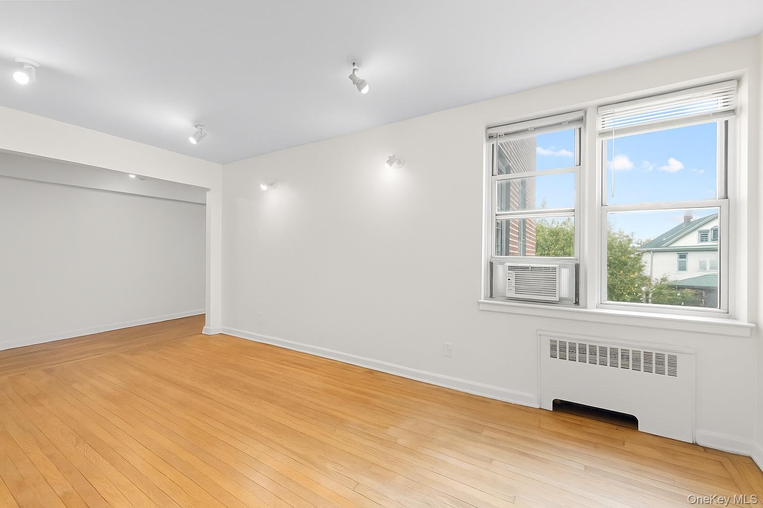 84-35 Lander Street # #2B, Briarwood, NY 11435