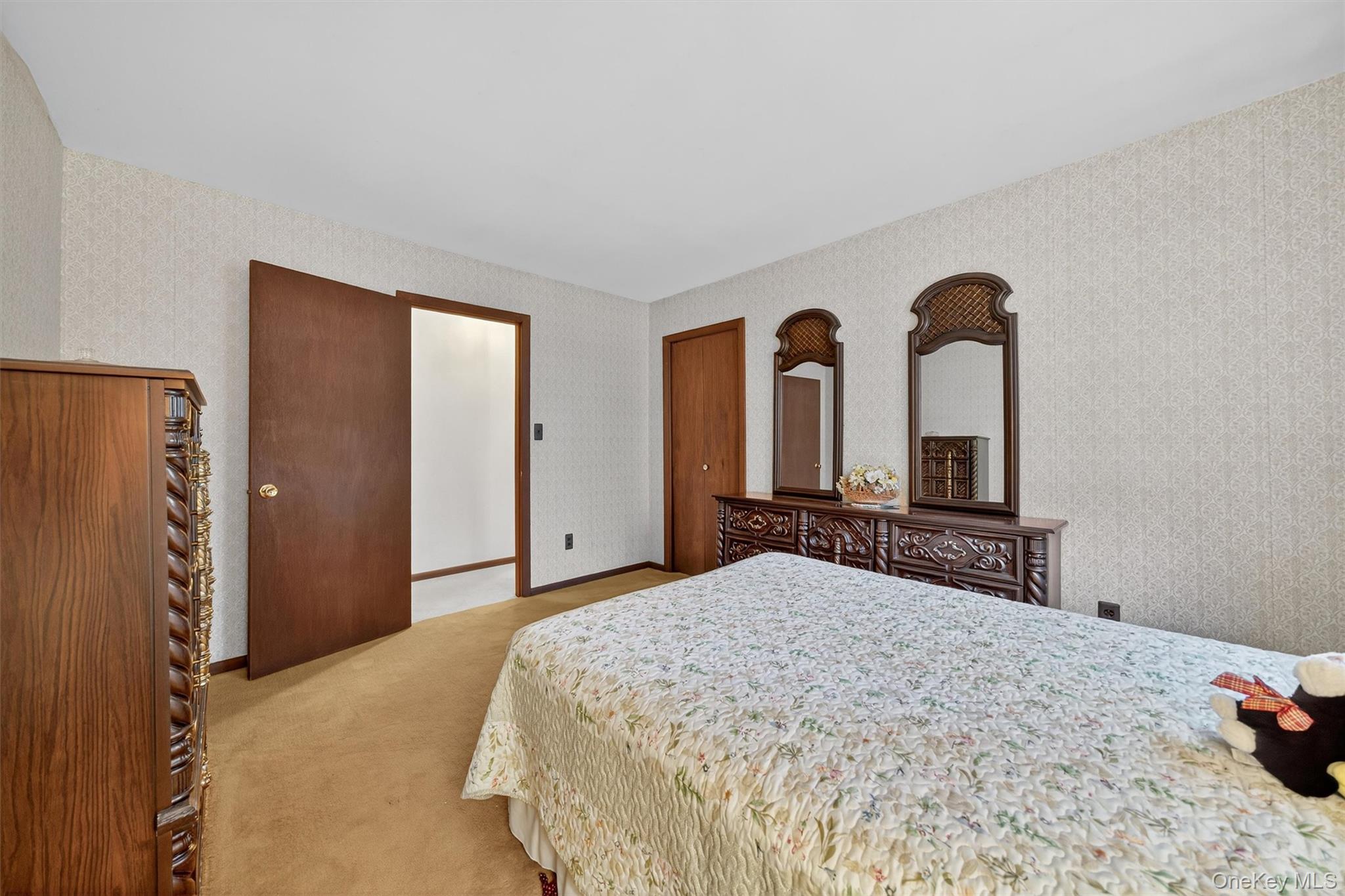 642 State Route 42, Sparrowbush, NY 12780