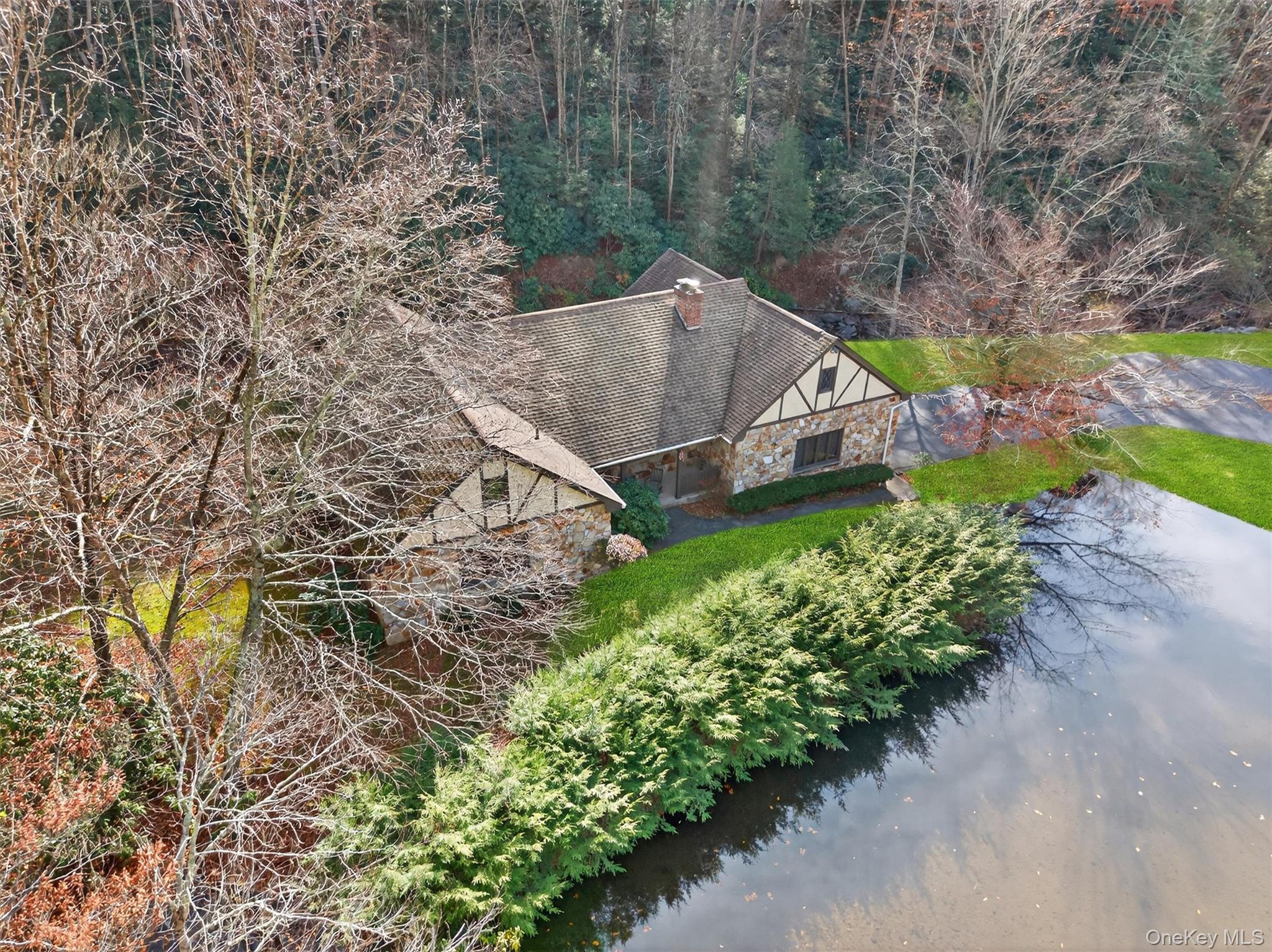 642 State Route 42, Sparrowbush, NY 12780