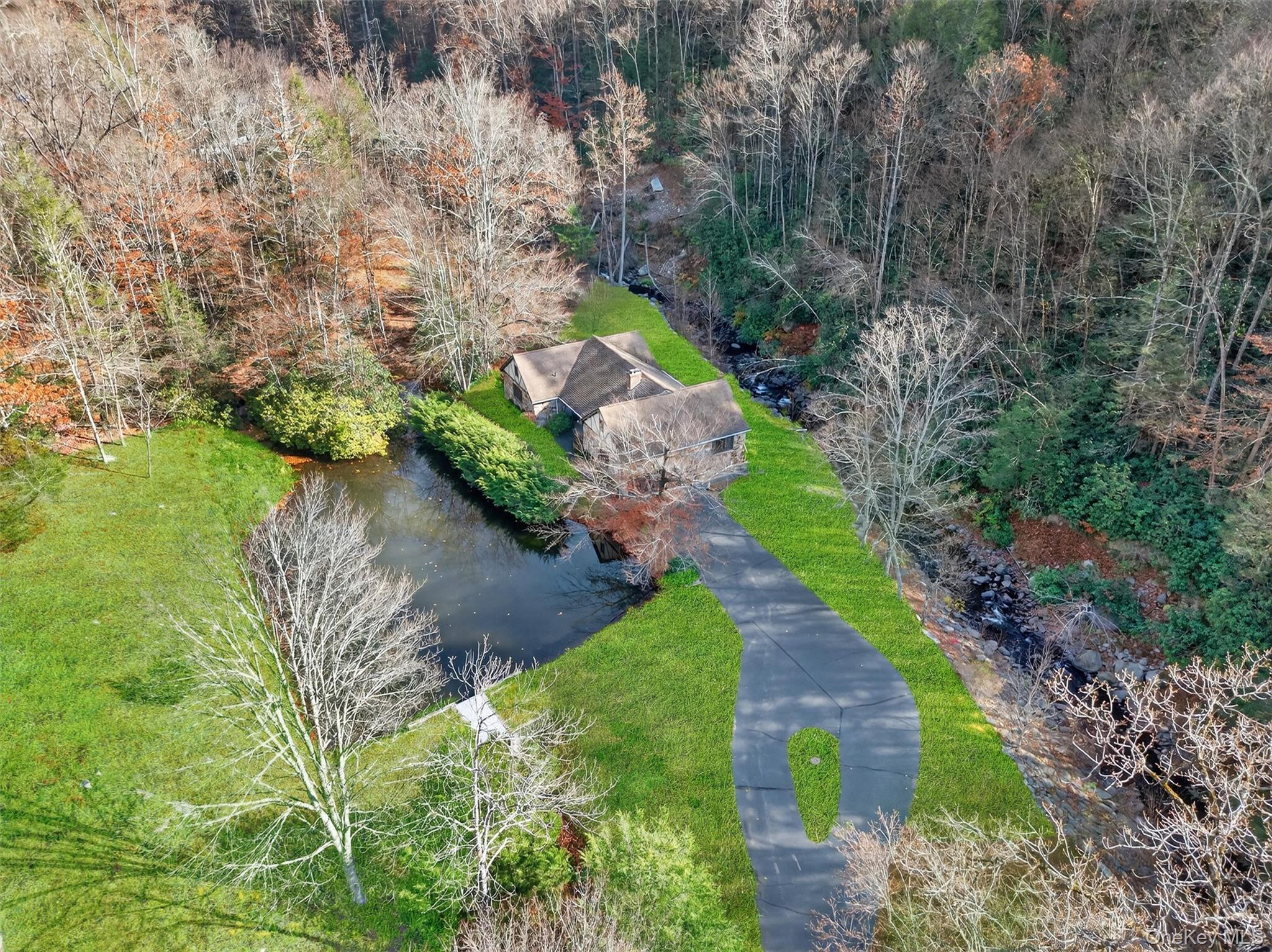 642 State Route 42, Sparrowbush, NY 12780