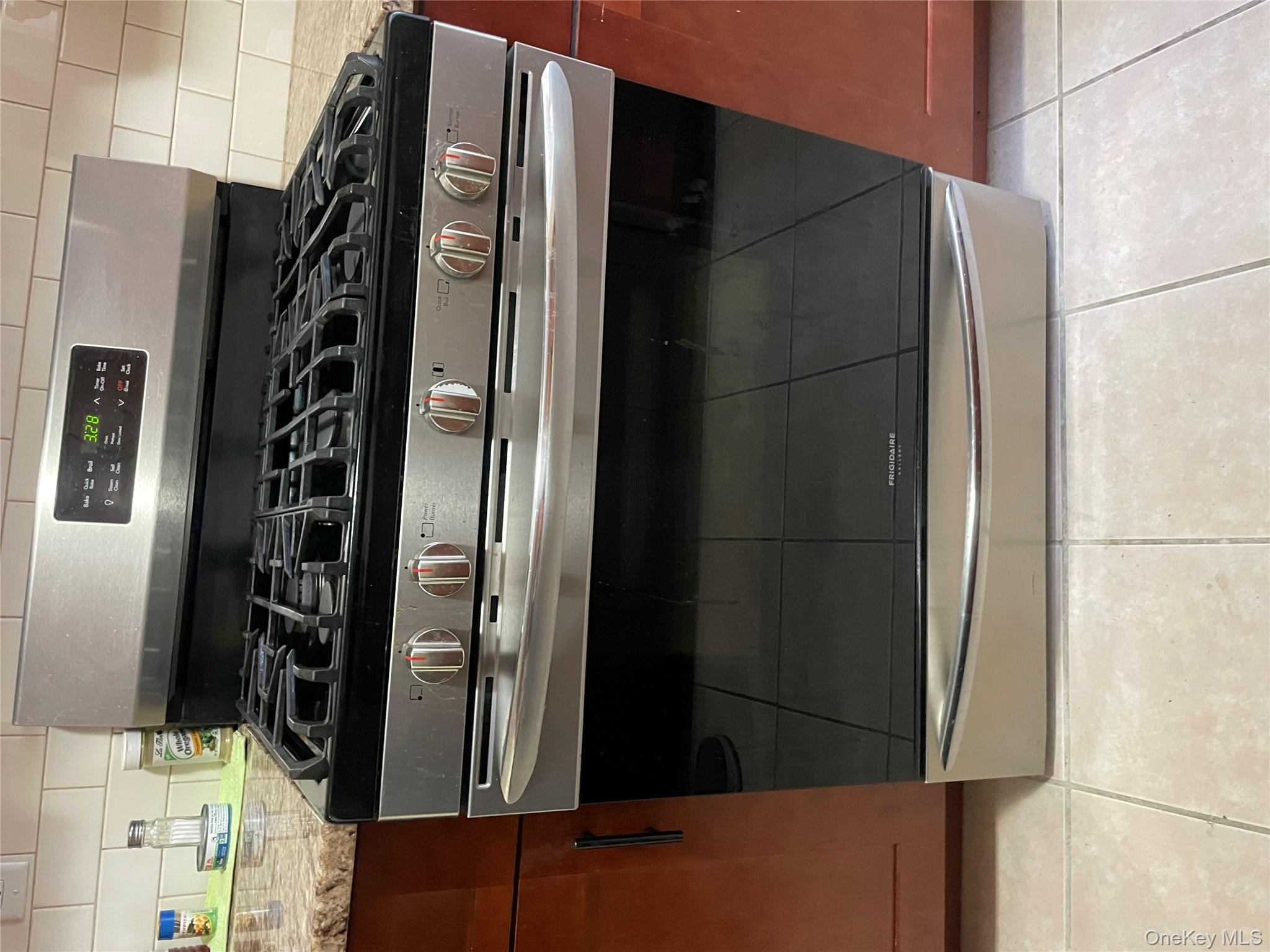 1296 Midland Avenue # B2, Yonkers, NY 10704