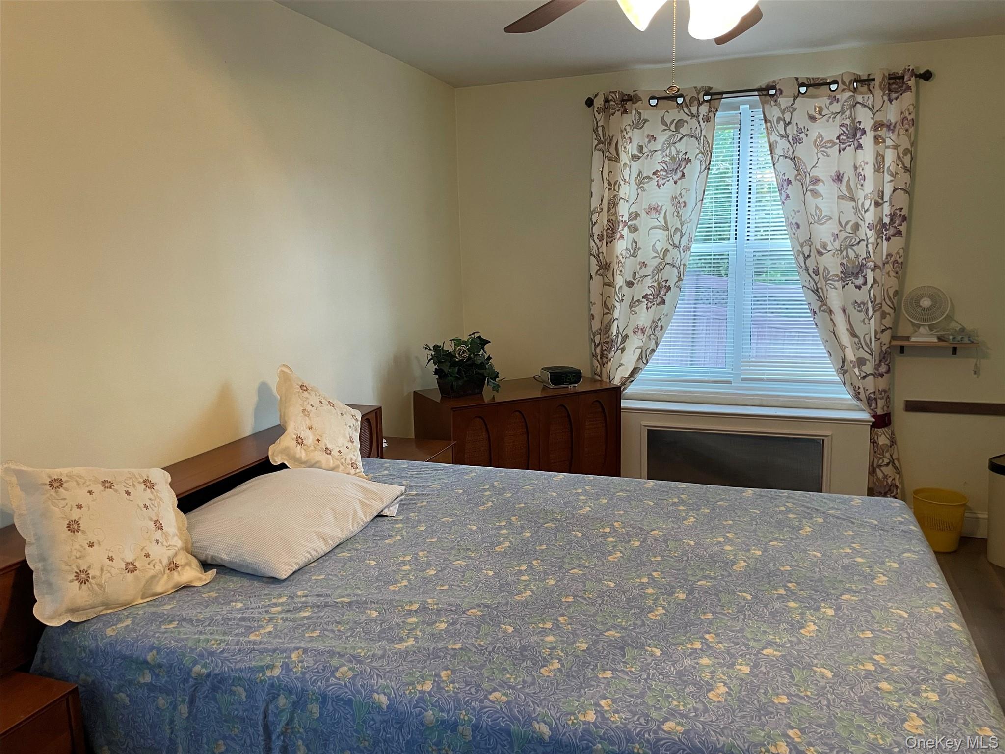 1296 Midland Avenue # B2, Yonkers, NY 10704