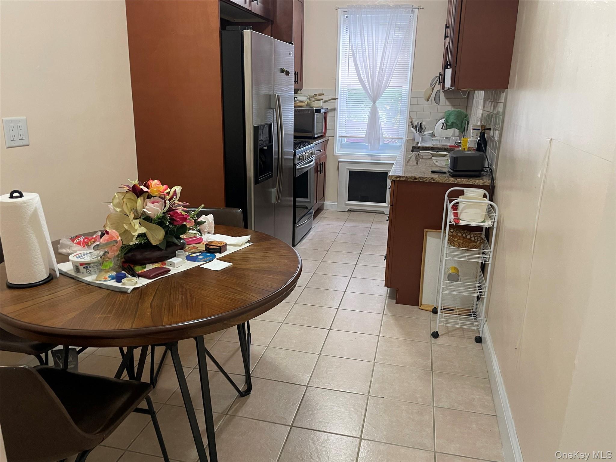 1296 Midland Avenue # B2, Yonkers, NY 10704